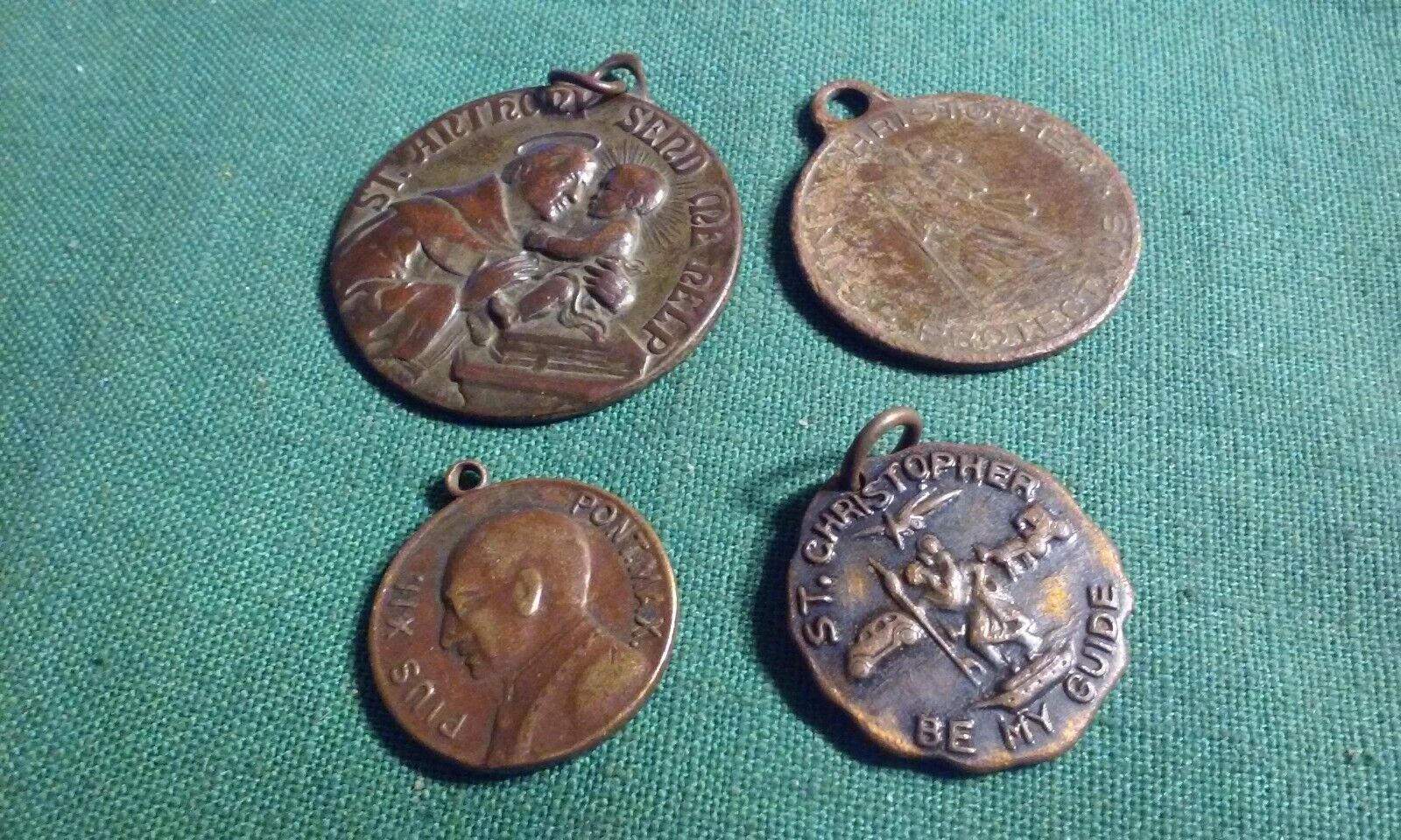 Lot 4 Vintage Rare Christian Catholic Bronze Medals St Christopher & Pope