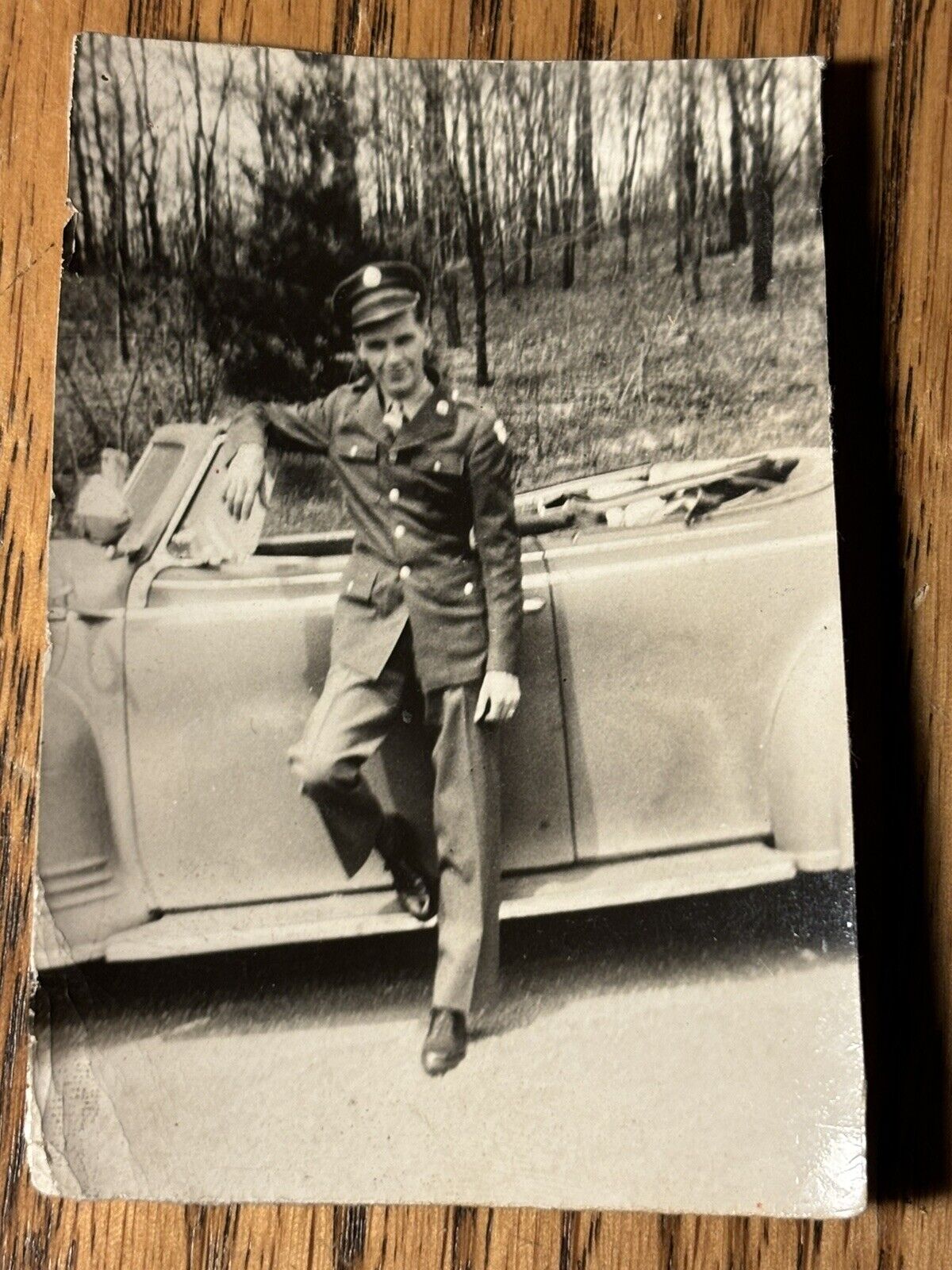 WW2 Era Photo U.S. GI Smiling Convertible Automobile Car Soldier Happy 1940s