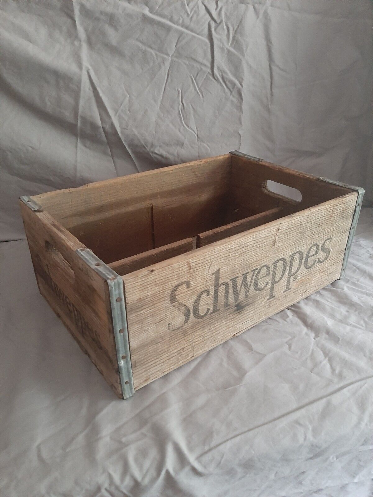 Vintage Schweppes Wood Soda Pop Bottle Crate Box 18\'x12\'×7\'