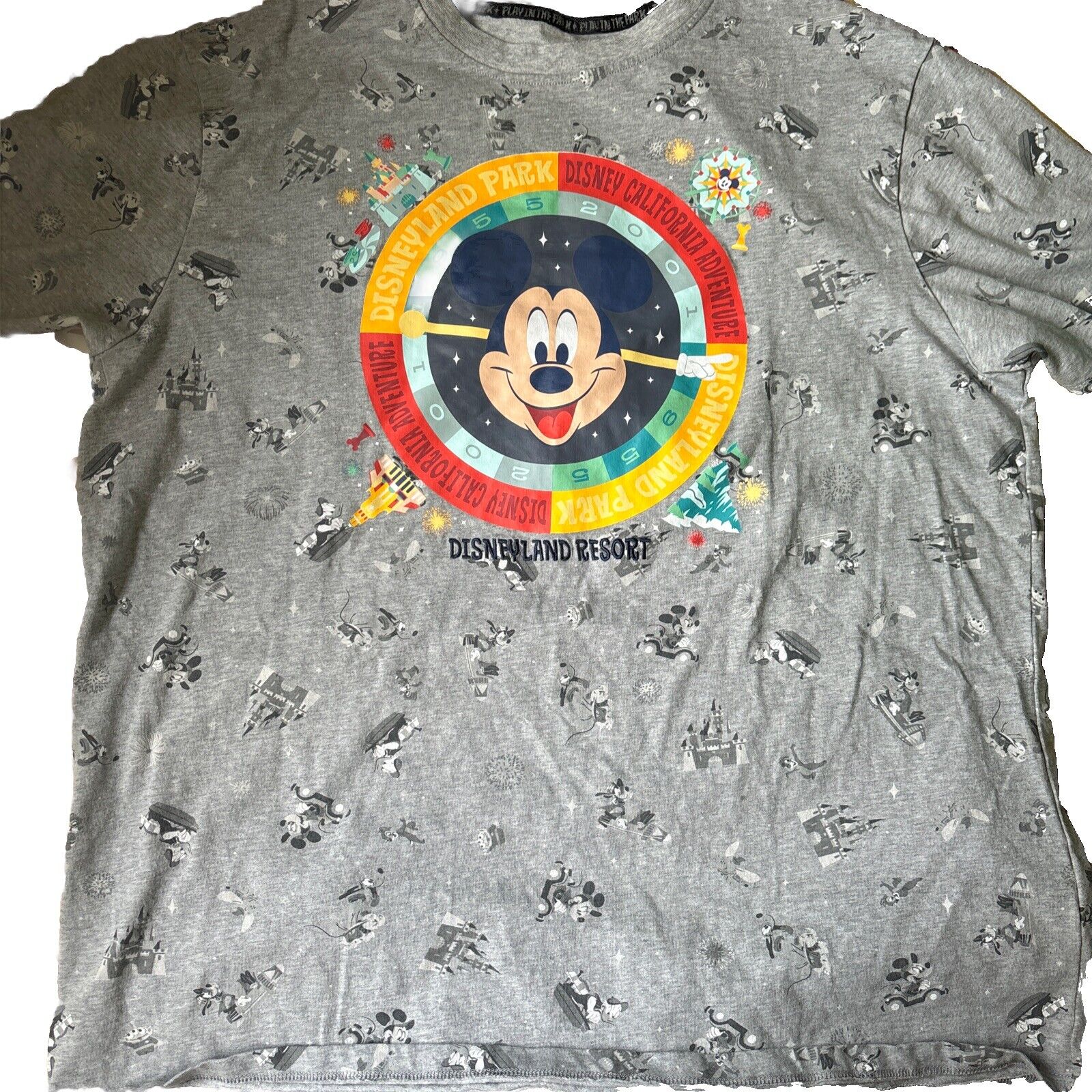 2001 A0P Disneyland Mickey Mouse Compass Attractions Mens TShirt Size XL