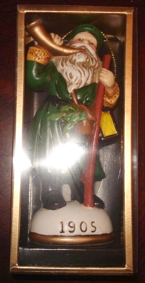 Memories of Santa Collection 1905 St. Nicholas with Lantern New In Box