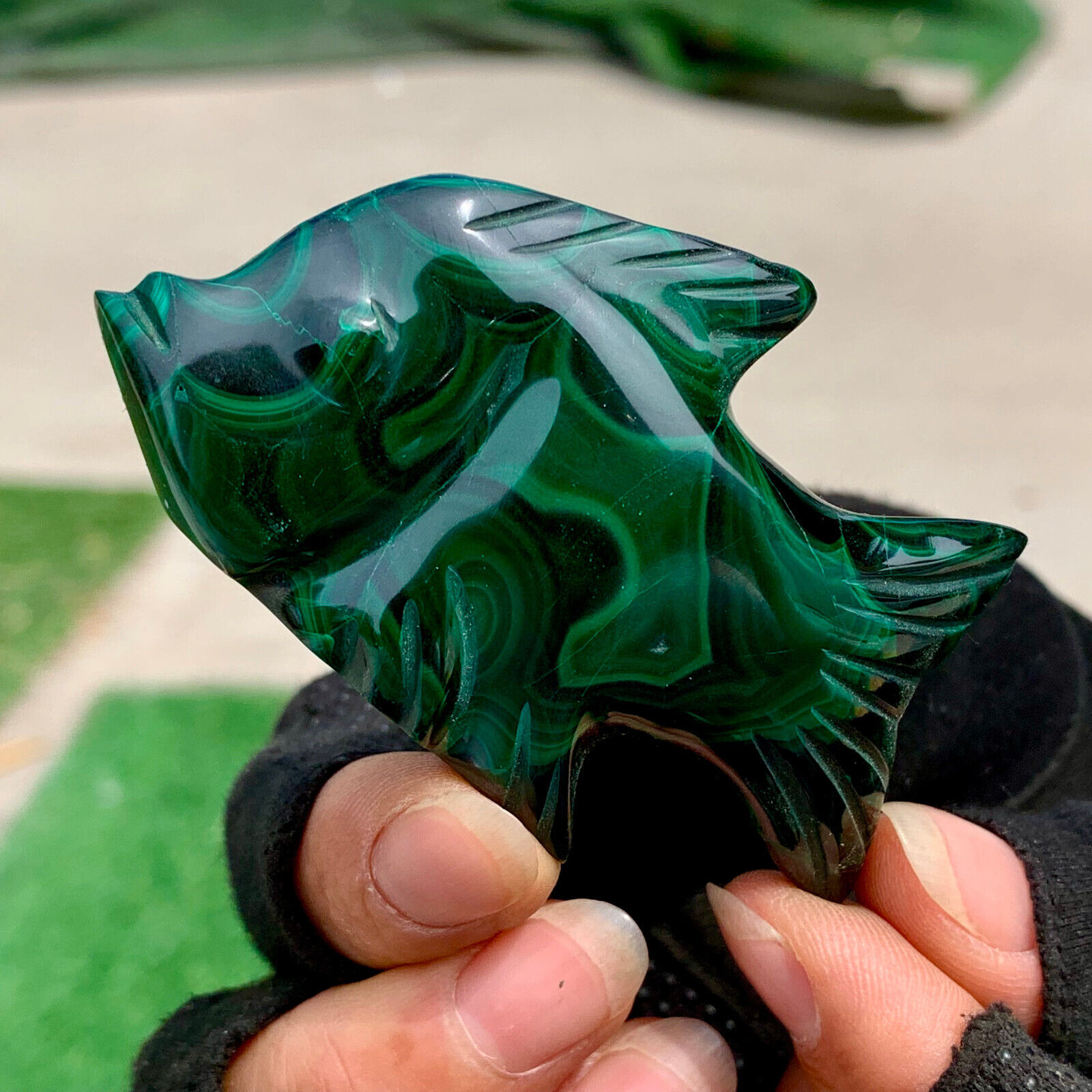 72G Natural glossy Malachite Crystal Handcarved fish mineral sample