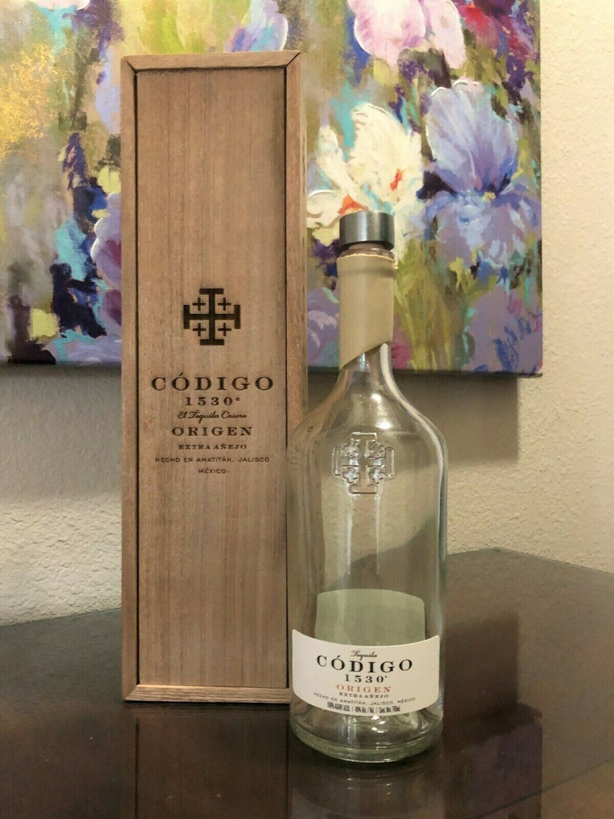 Codigo 1530 Origen Extra Anejo Tequila Bottle and Wooden Display Box,Empty 750ml