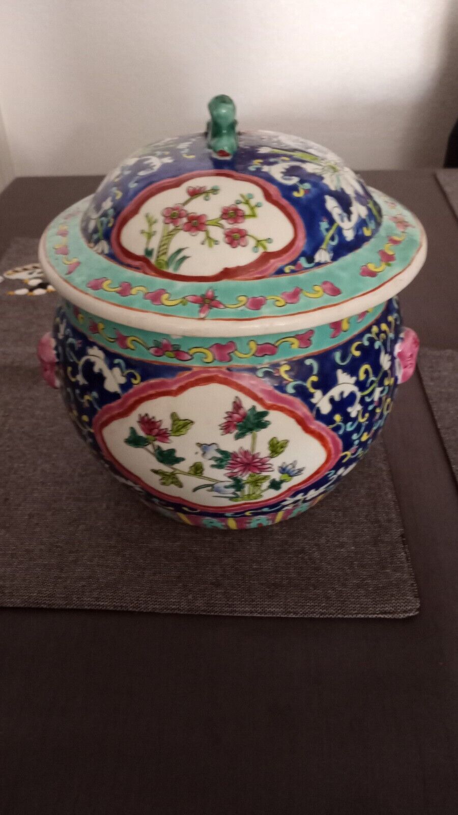 CHINESE  LIDDED JAR (KAMCHENG) ENAMELED THICK PORCELAIN WITH PEONY FLOWERS