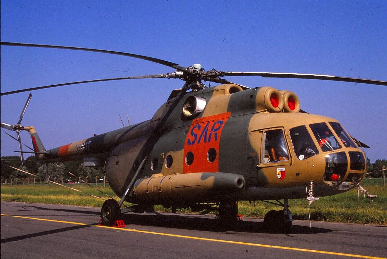Original colour slide Mi-8 Hip SAR 93+17 of THG-34 German Air Force
