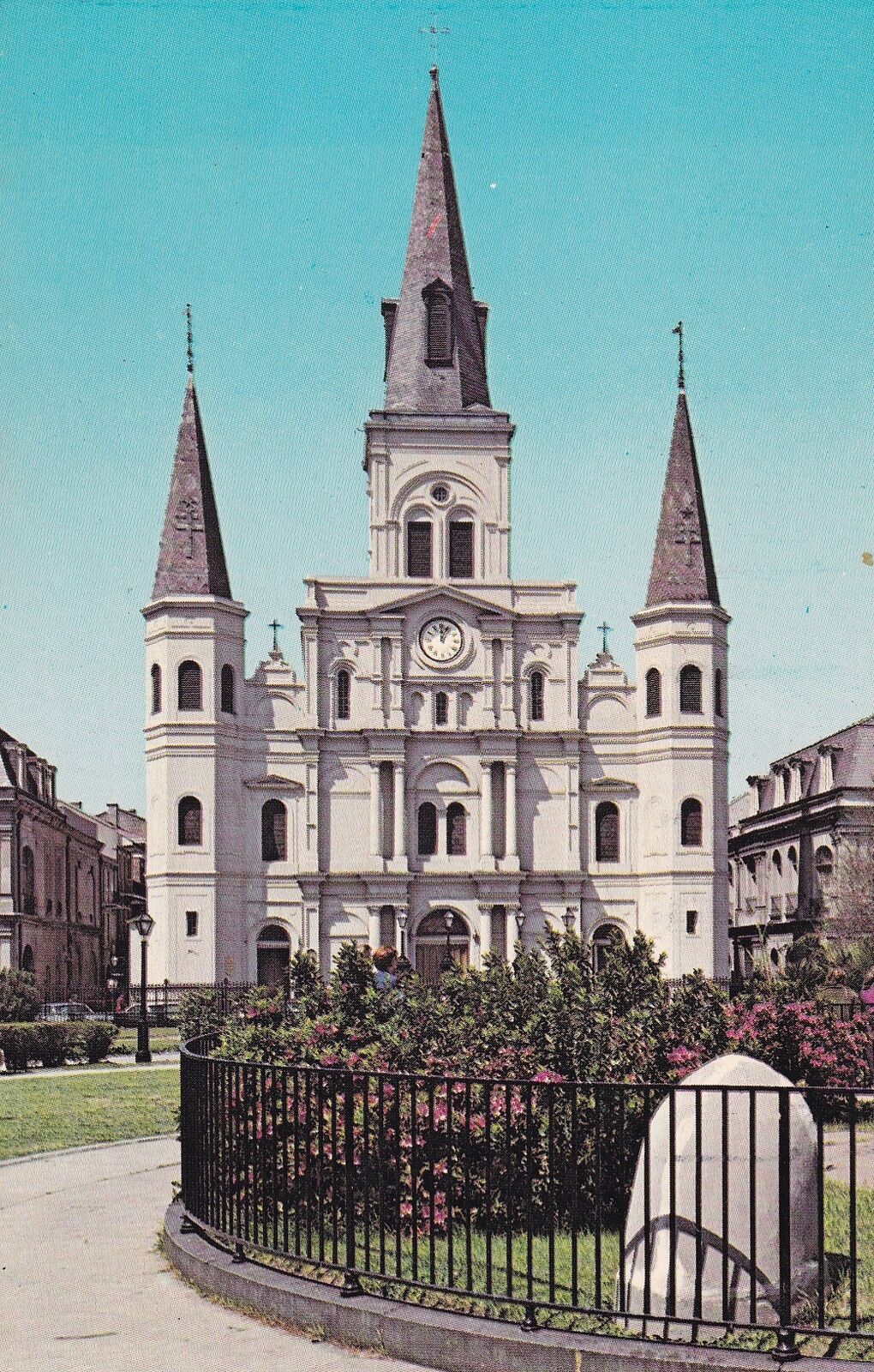 St. Louis Cathedral New Orleans Louisiana LA Postcard C36