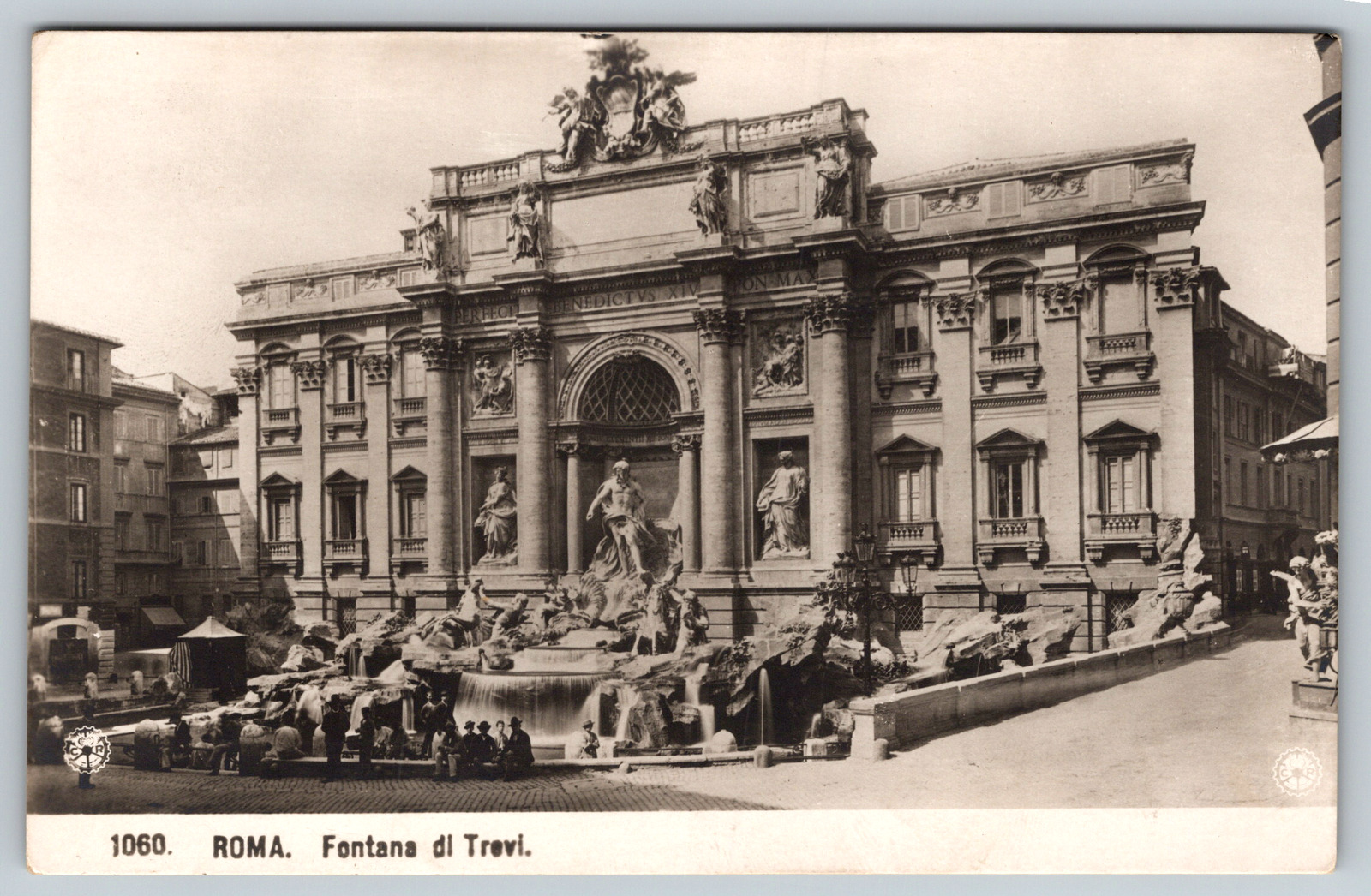 c1950s Italy ROME The Trevi Fountain Foreign Vintage Postcard