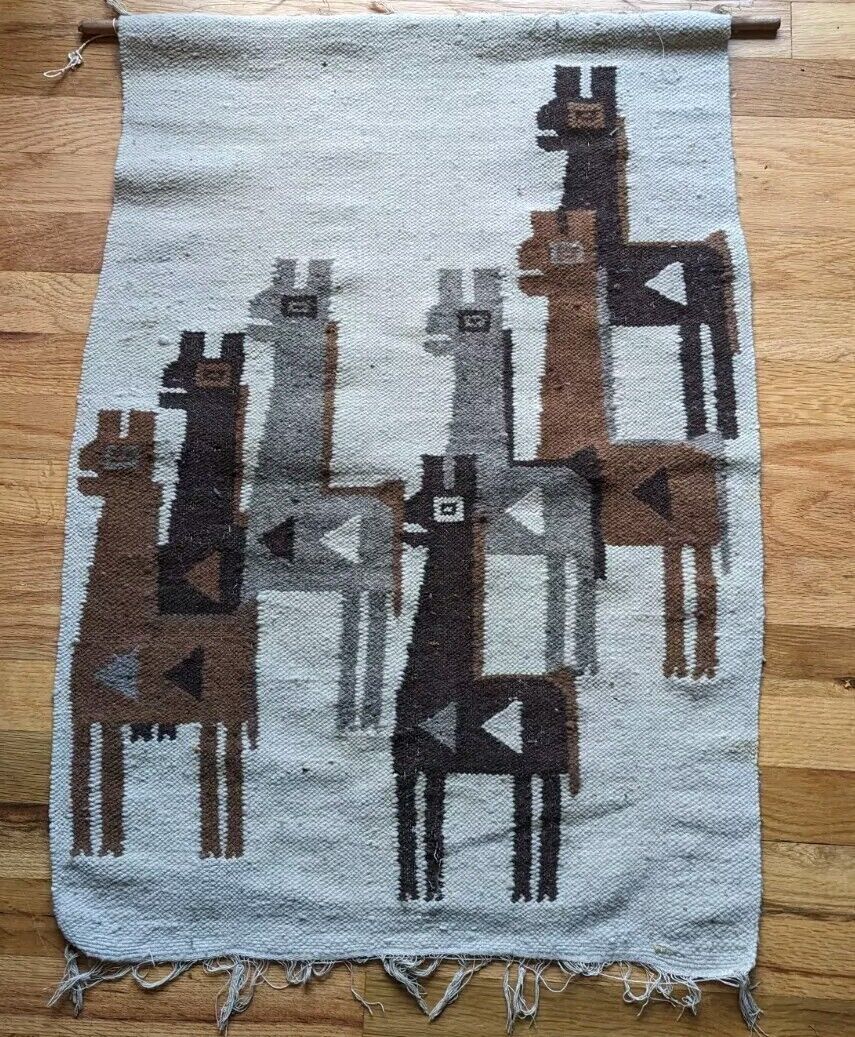 Vtg Peruvian Wool Wall Hanging Tapestry Hand Woven 22.5\