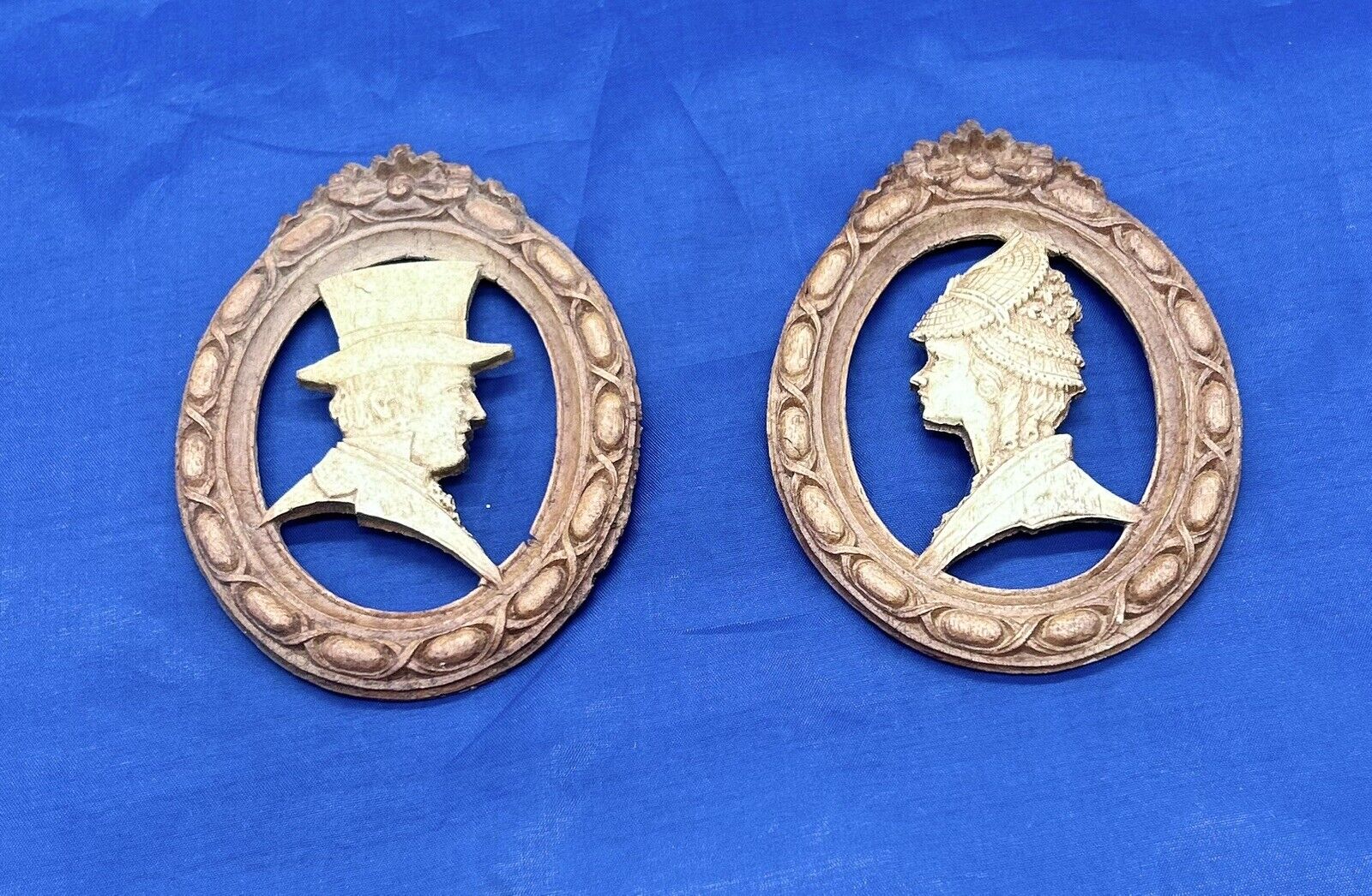 Vintage Pair of  Victorian Man & Woman Cameo Plaques Wall Hanging Art Decor