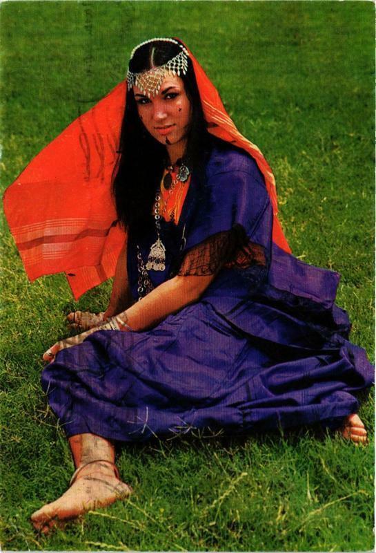 CPM AK TUNISIA Traditional SOUSSE Costume (751446)