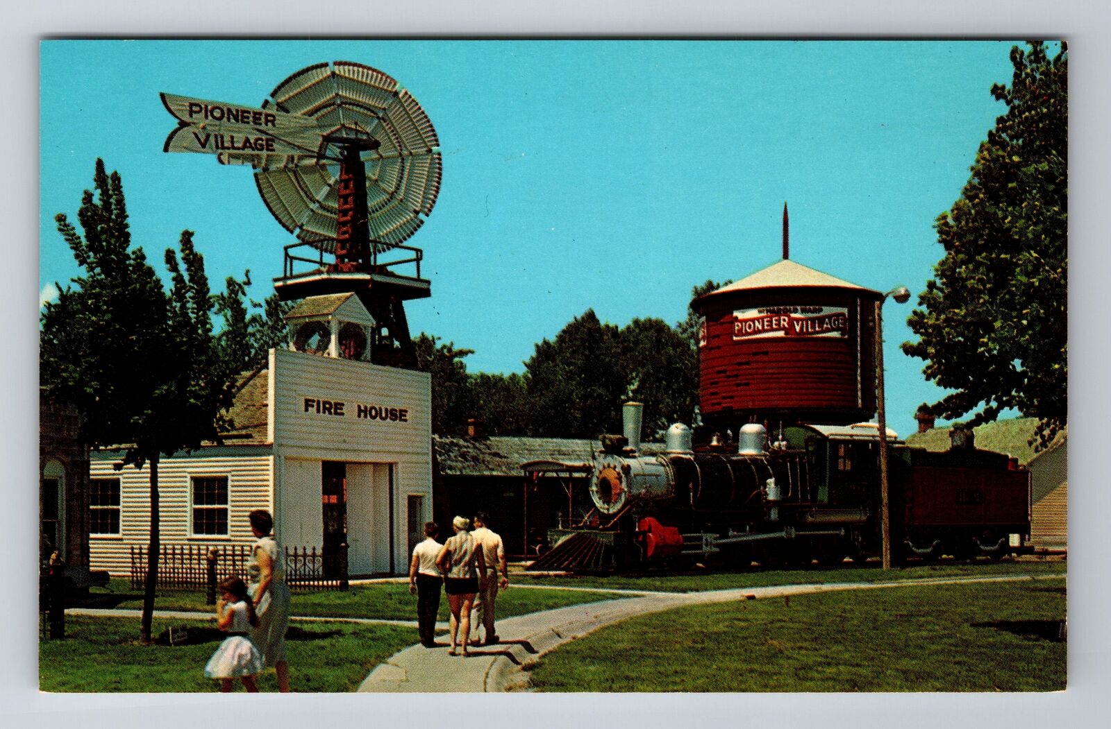 Minden NE-Nebraska, UP Windmill & Water Tower, Antique Souvenir Vintage Postcard
