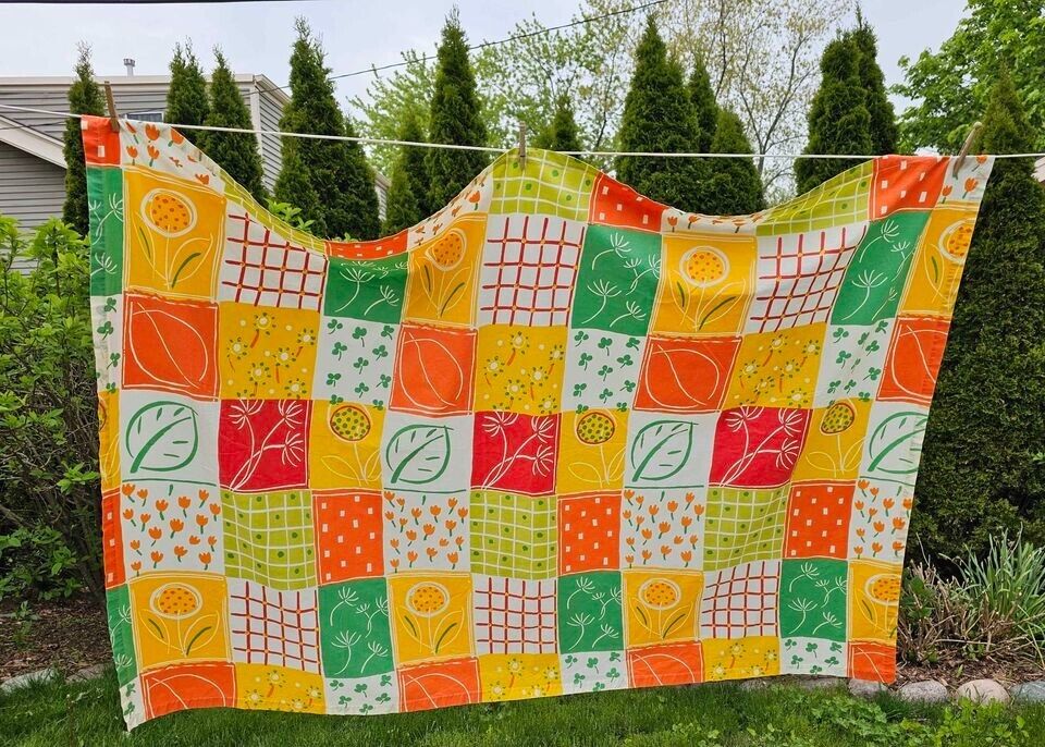 VTG 80s 90s BOLD GRAPHIC PATCHWORK TABLECLOTH Crate & Barrel ORANGE YELLOW 54x84