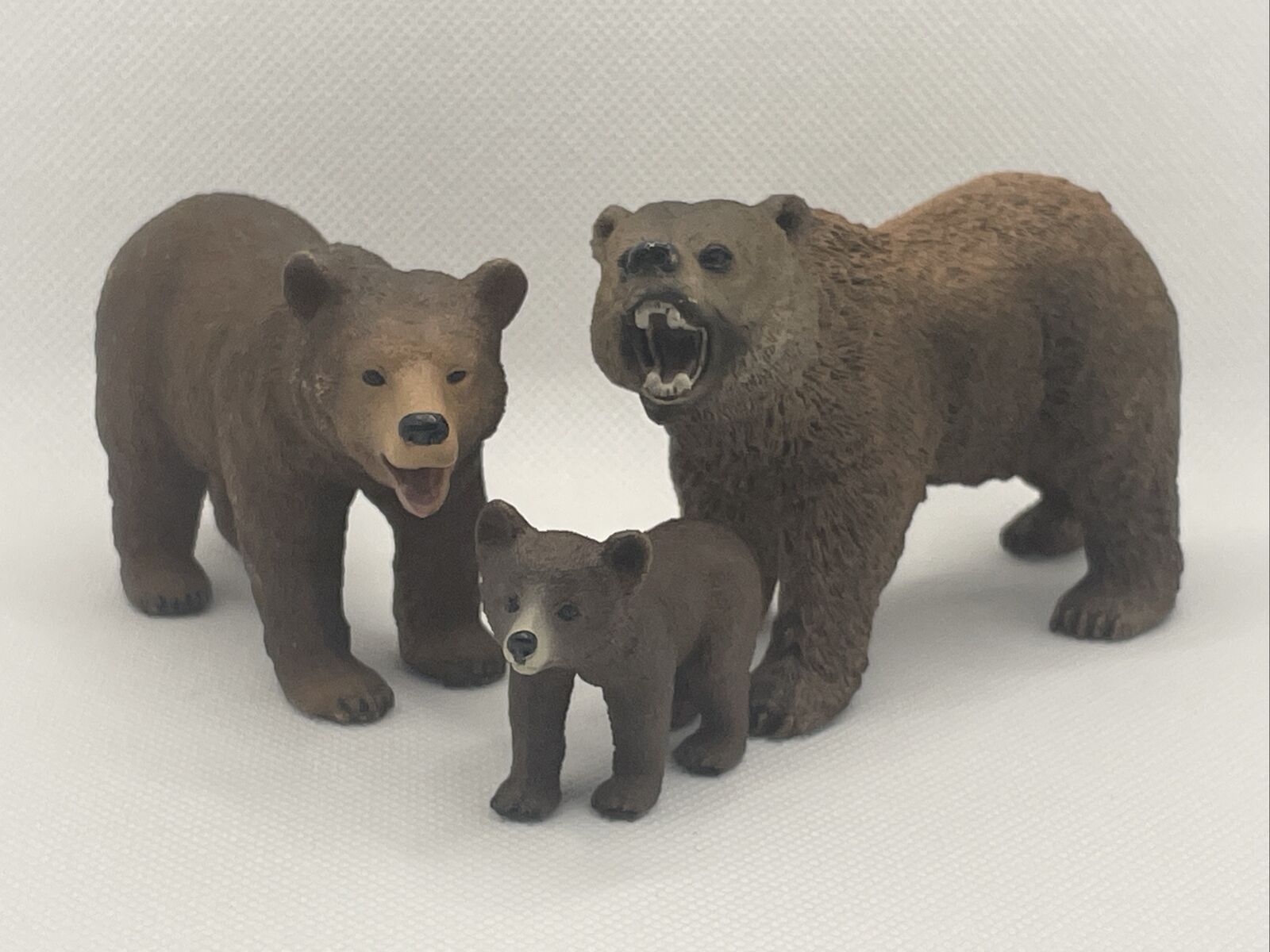 Schleich Lot of 3 Grizzly Brown Bear, GROWLING ADULT, MOTHER & BABY CUB (lot B2)