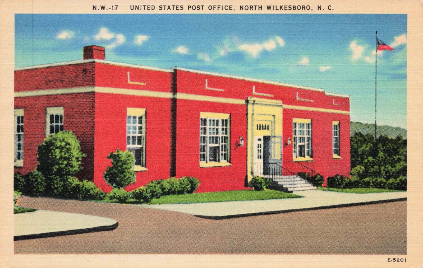 US Post Office North Wilkesboro North Carolina Vintage PC