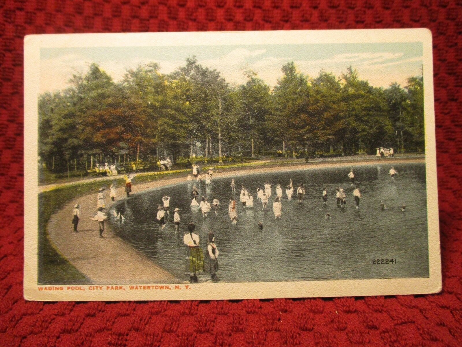 EARLY 1900\'S. WADING POOL, CITY PARK. WATERTOWN, NY POSTCARD I3