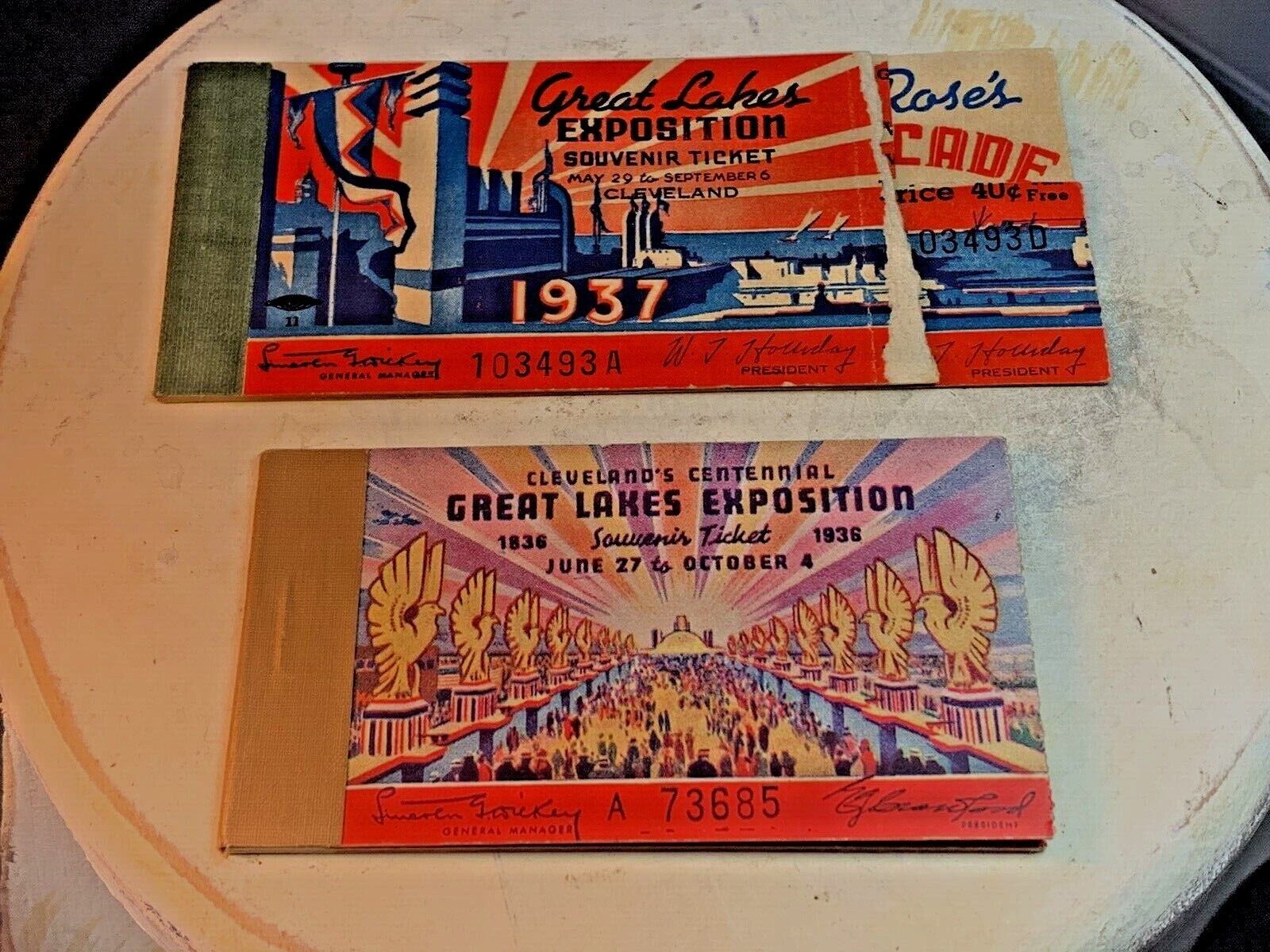 1936-37 CLEVELAND CENTIONAL GREAT LAKES EXPOSITION SOUVENIR TICKET BOOKS (3D/1)