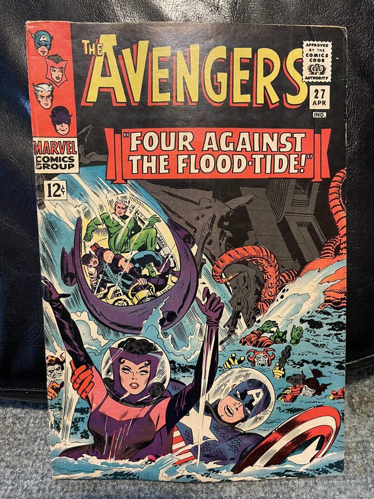 AVENGERS #27 Marvel 1966 by Stan Lee and Don Heck, Kirby cover