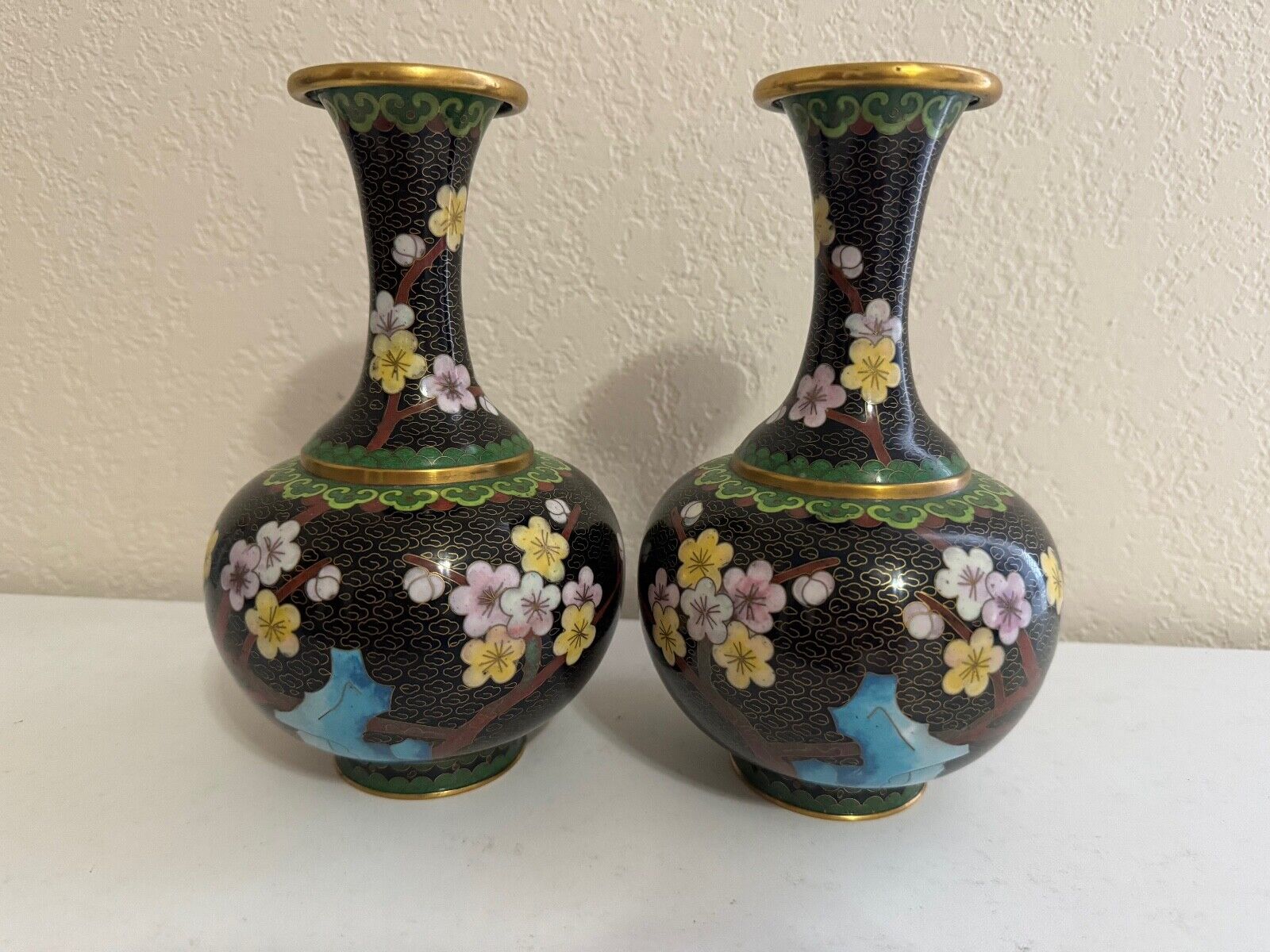 Vtg Chinese Mirrored Pair of Cloisonne Vases w/ Flowers & Butterfly Decoration