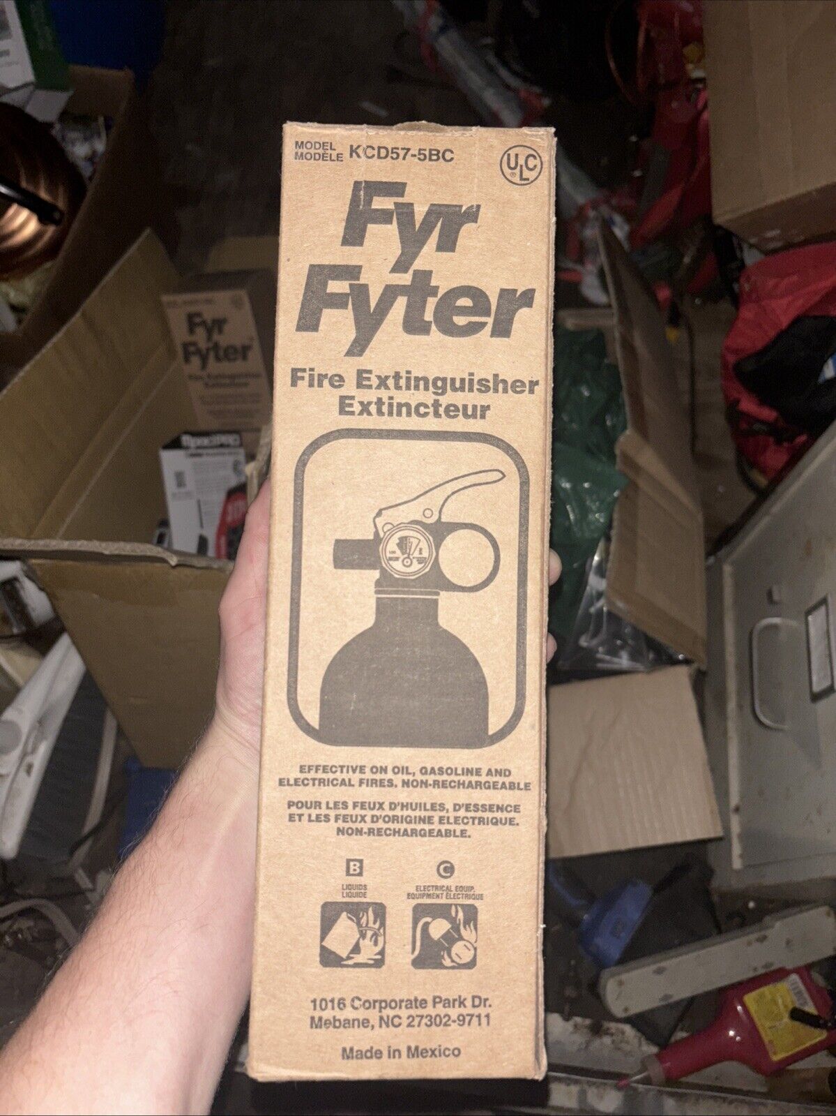 Fyr Fyter Fire Extinguisher Model KCD57-5BC
