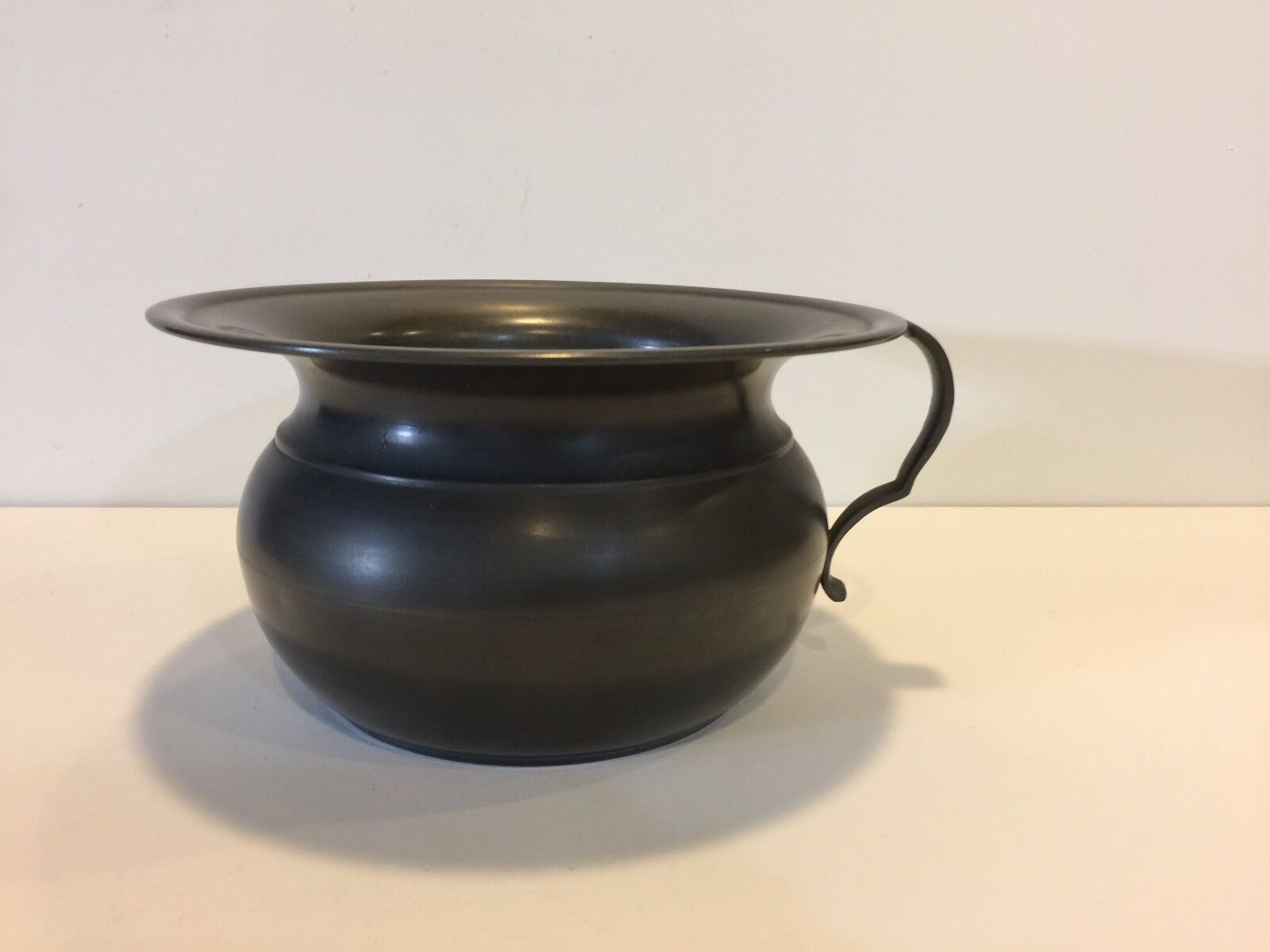 Vintage Heavy Soft German Pewter 92% Tin Bowl w/Handle, 9 1/2\