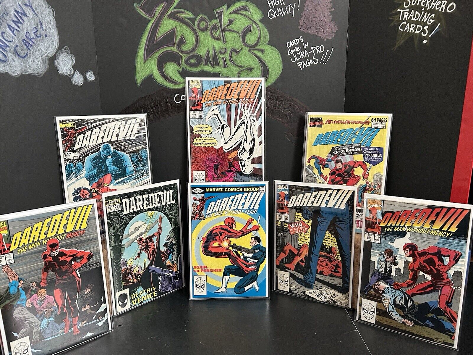 Daredevil Comic Book Lot of 8 Marvel Comics (183-286)