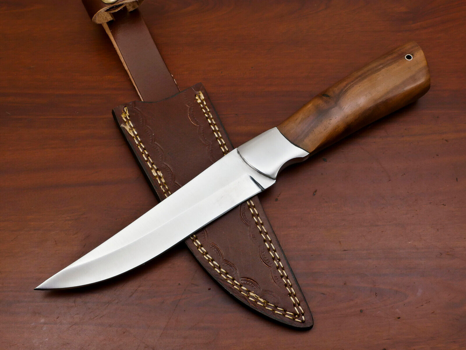 CUSTOM HAND MADE D2 BLADE STEEL BOWIE HUNTING KNIFE- ROSE WOOD - HB-5226