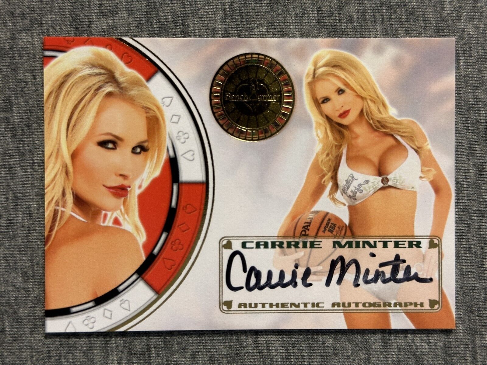 2012 Bench Warmer Vegas Baby CARRIE MINTER On-Card AUTO Autograph