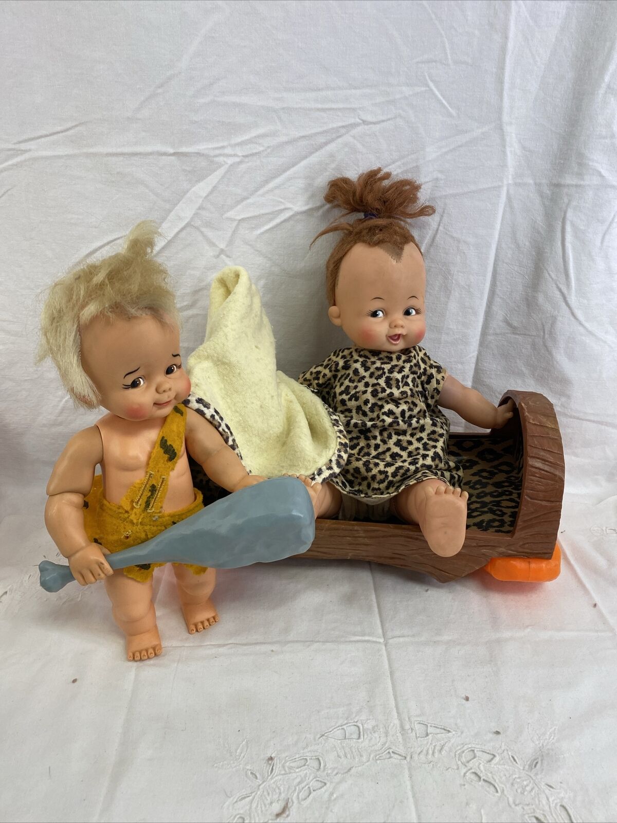 Vintage 1963-64 IDEAL TOYS Pebbles and Bam Bam Dolls, Cradle, Club, Blanket READ