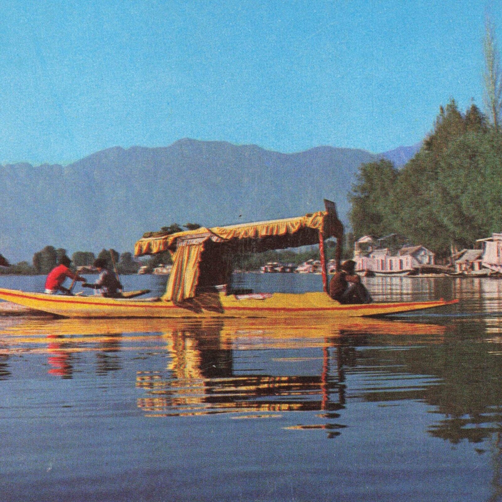 Postcard India Dal Lake Srinagar Jammu Kashmir Shikara Boat \
