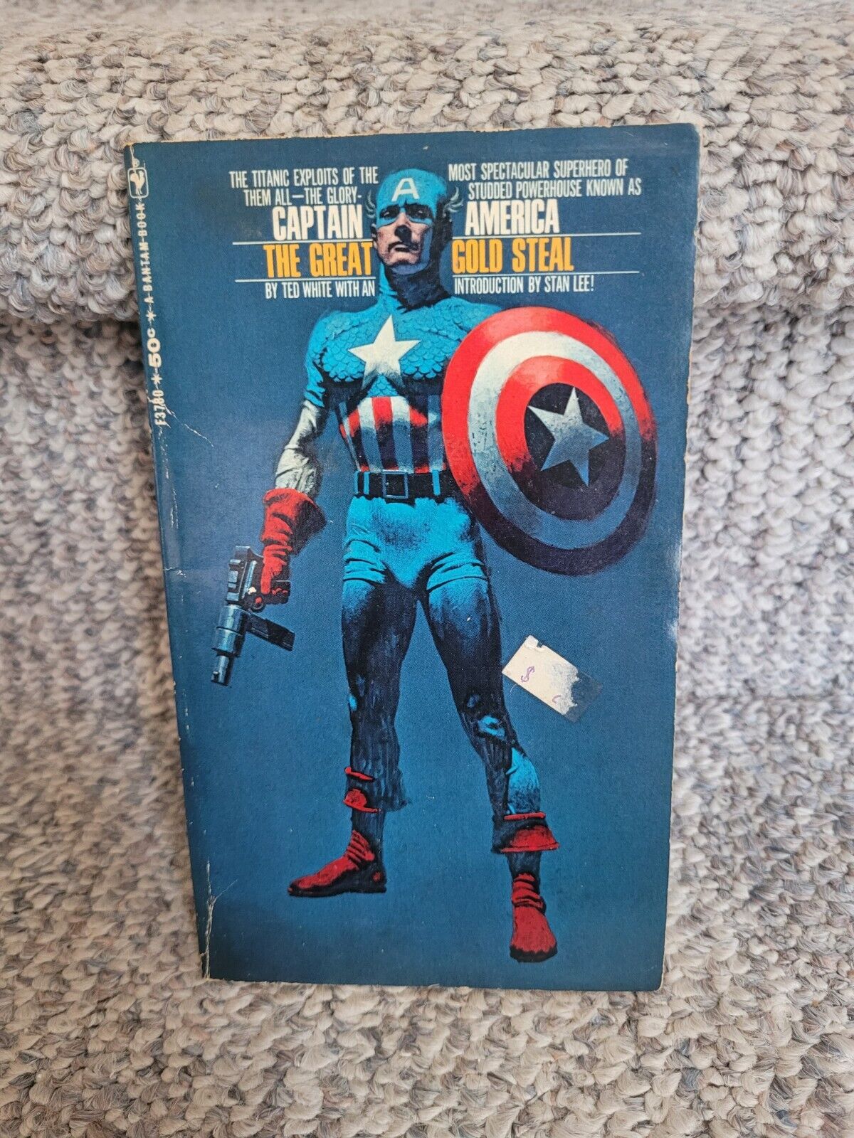 CAPTAIN AMERICA The Great Gold Steal PAPERBACK Bantam Books 1968 1st Ed Stan Lee