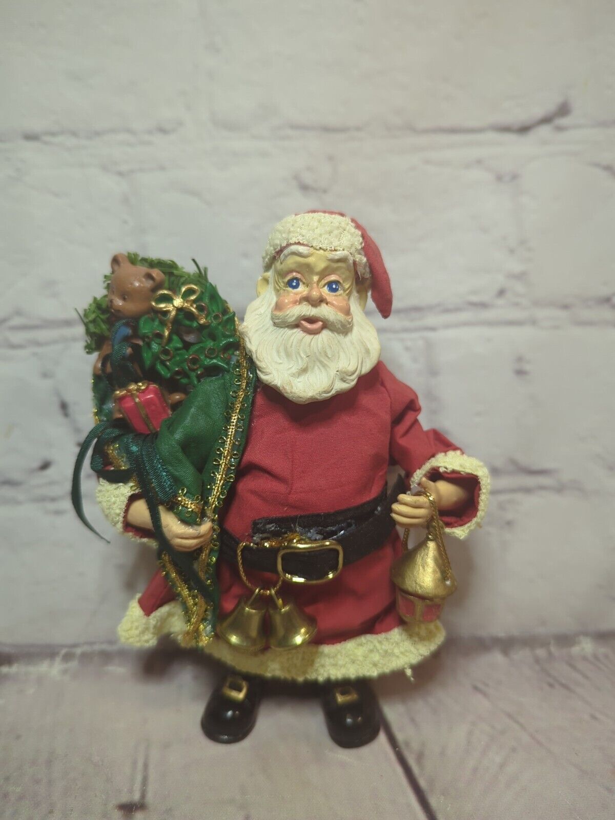 Mache Santa Claus de Mache Christmas Santa Claus with Green Bag with toys