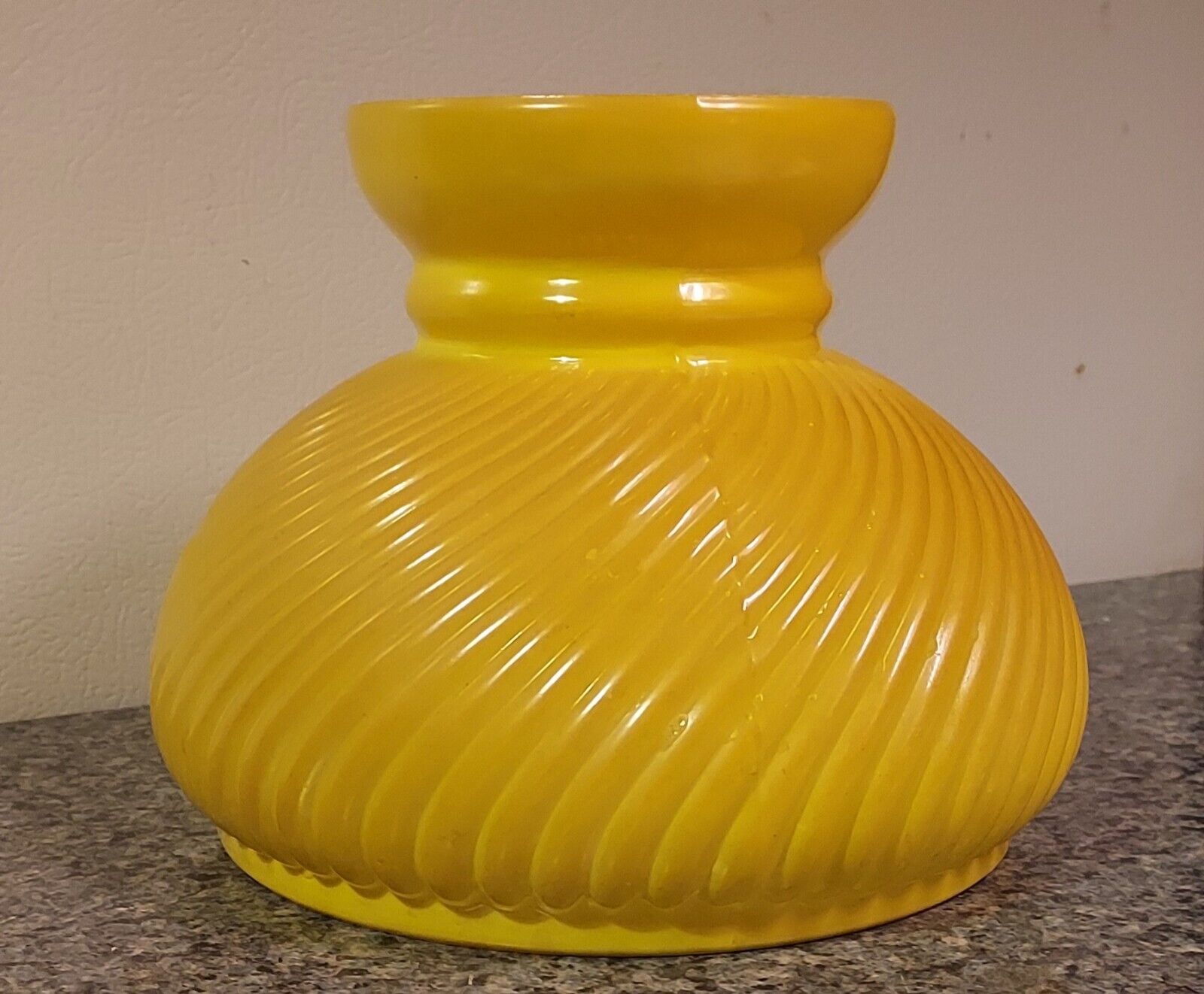 Student Lamp Shade Yellow Ribbed Swirl Cased Glass 7 Inch Fitter 