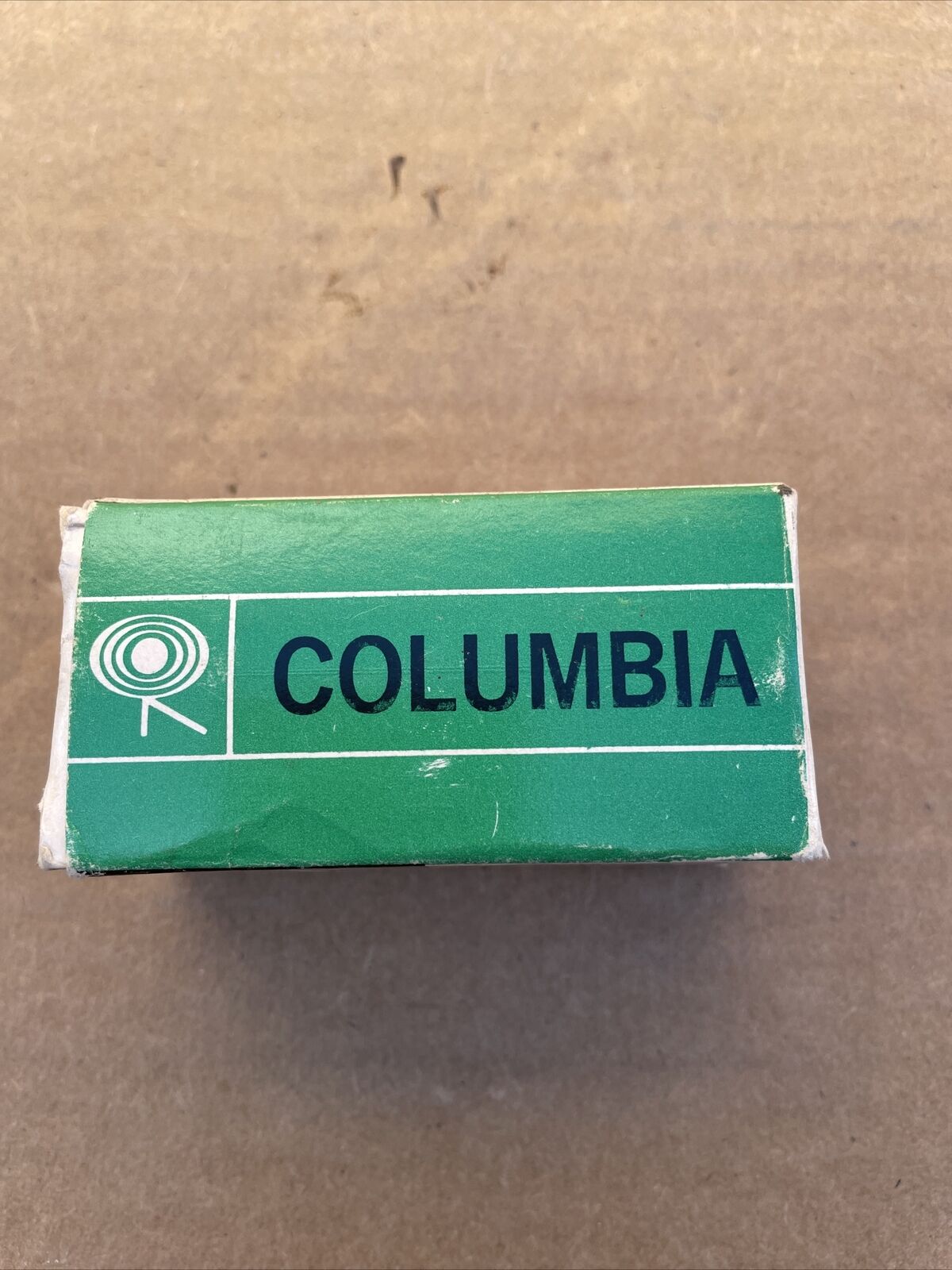 Vintage COLUMBIA Garrard Spindle Type LRS-20. Original Box