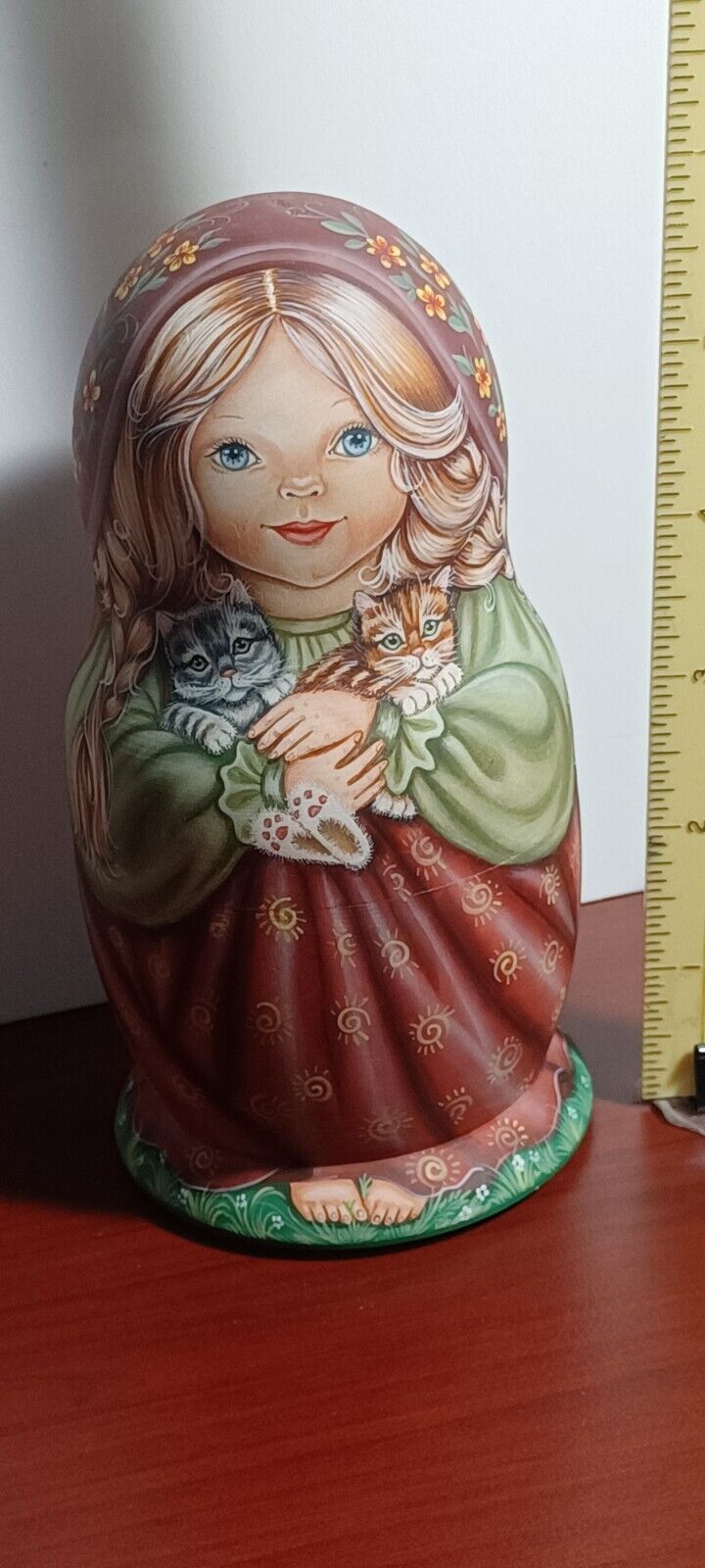 Russian Matryoshka Nesting Doll 6\