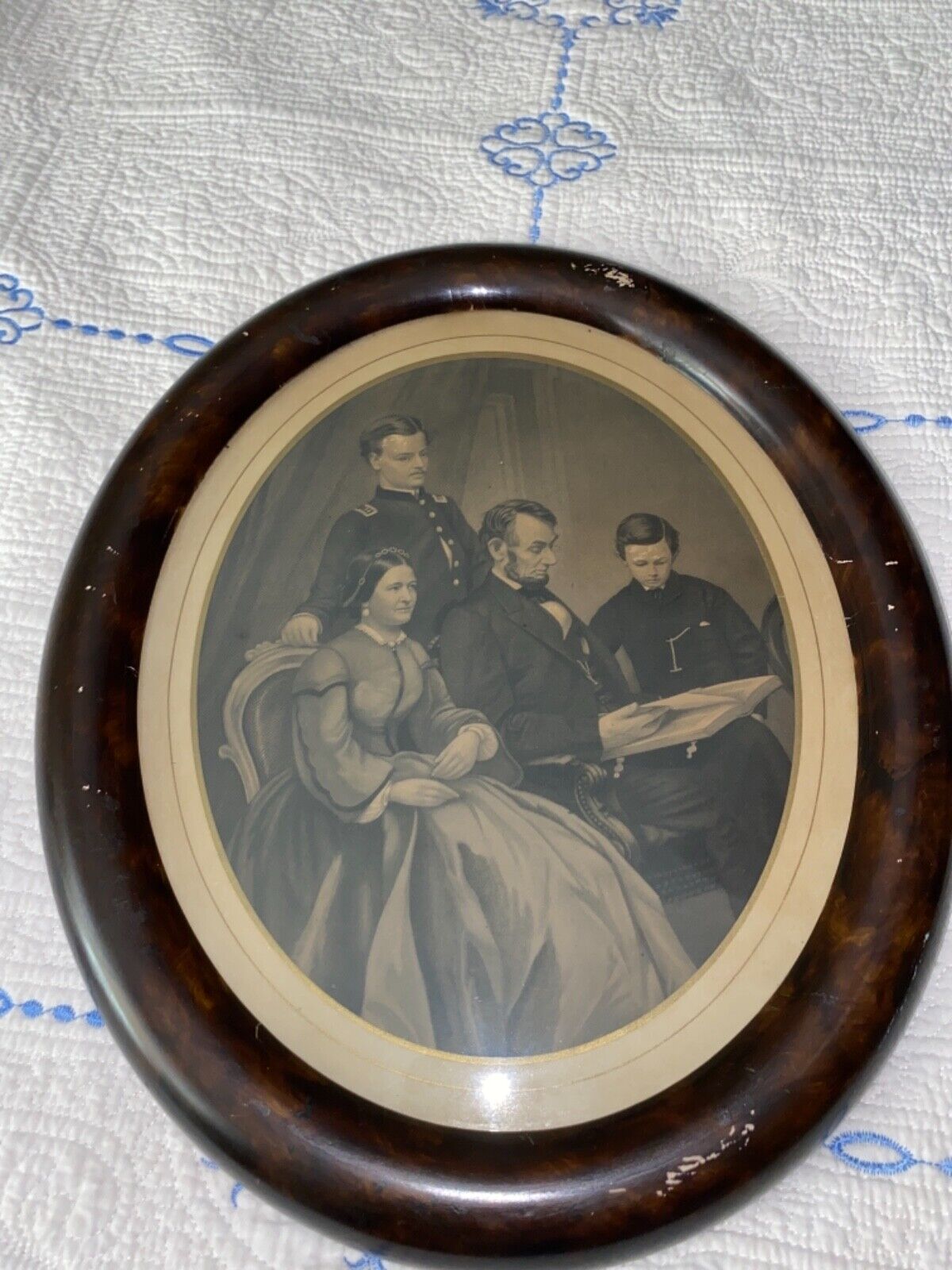 COLLECTIBLE 1863 ANTIQUE LITHOGRAPH OF PRESIDENT ABRAHAM LINCOLN AND FAMILY