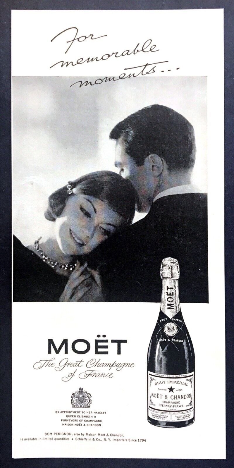 1959 Young Couple in Love photo Memorable Moments Moet Champagne promo print ad