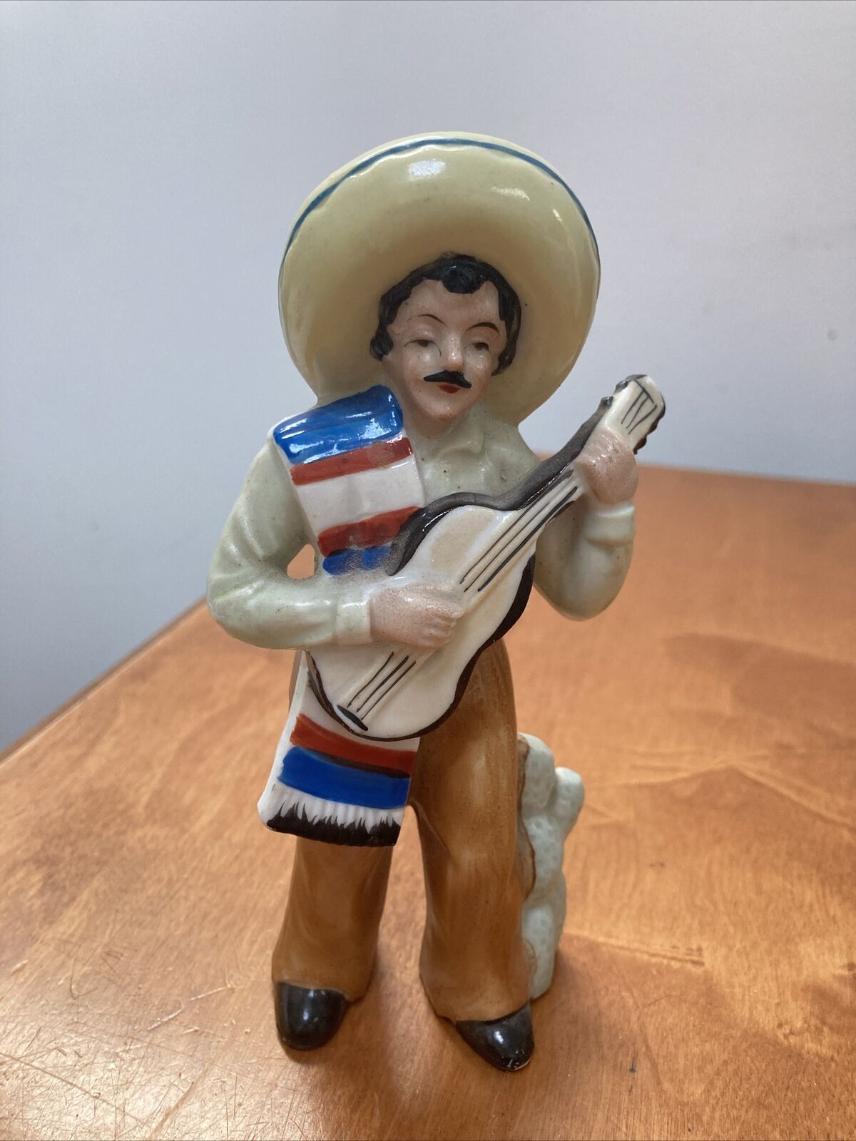 Vintage Occupied Japan Mexican Man W/ Guitar & Sombrero, Nice Detail 6” Tall
