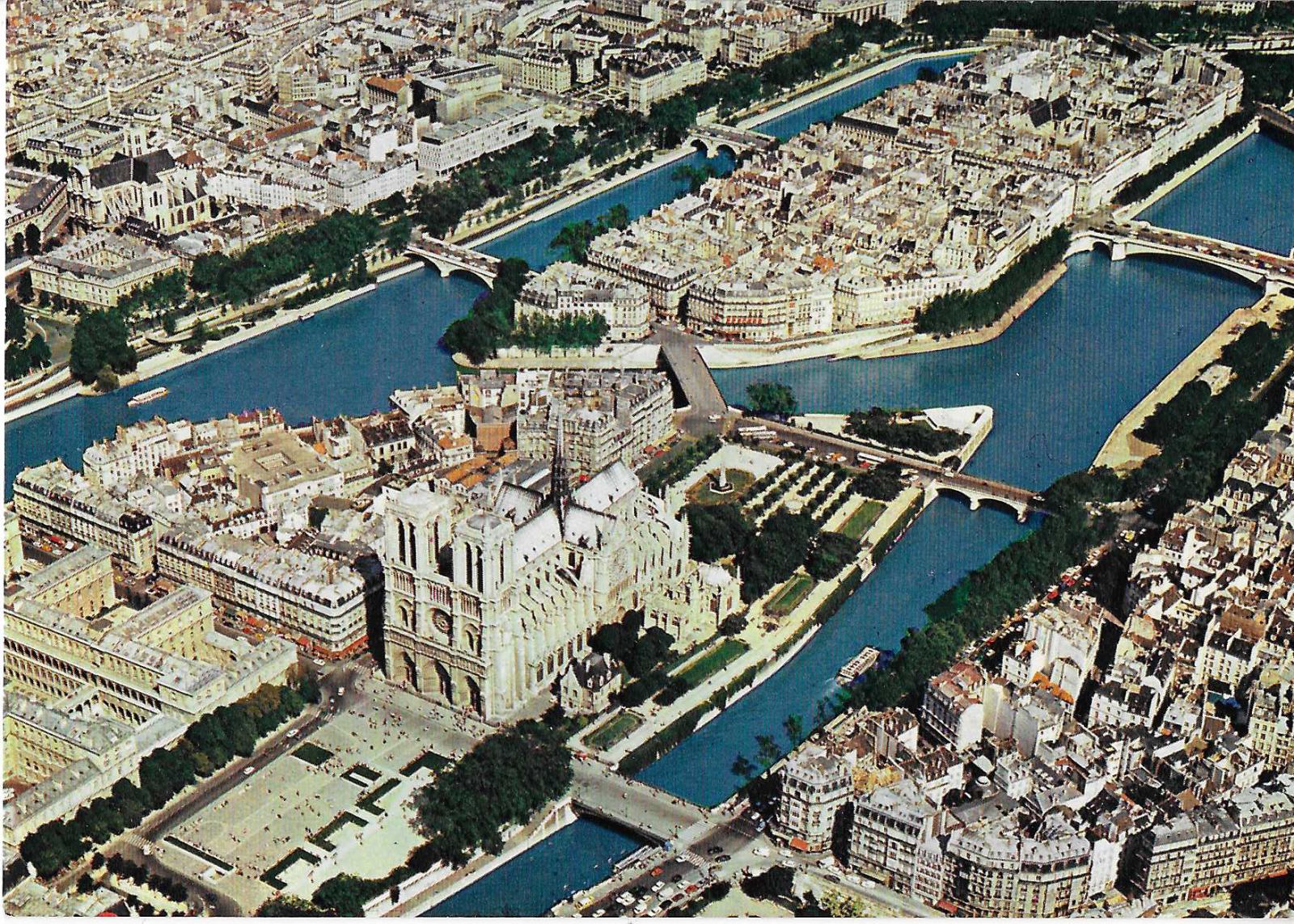 Vintage Postcard Notre Dame à la pointe de l\'lle de la Cite Paris Ariel View UNP