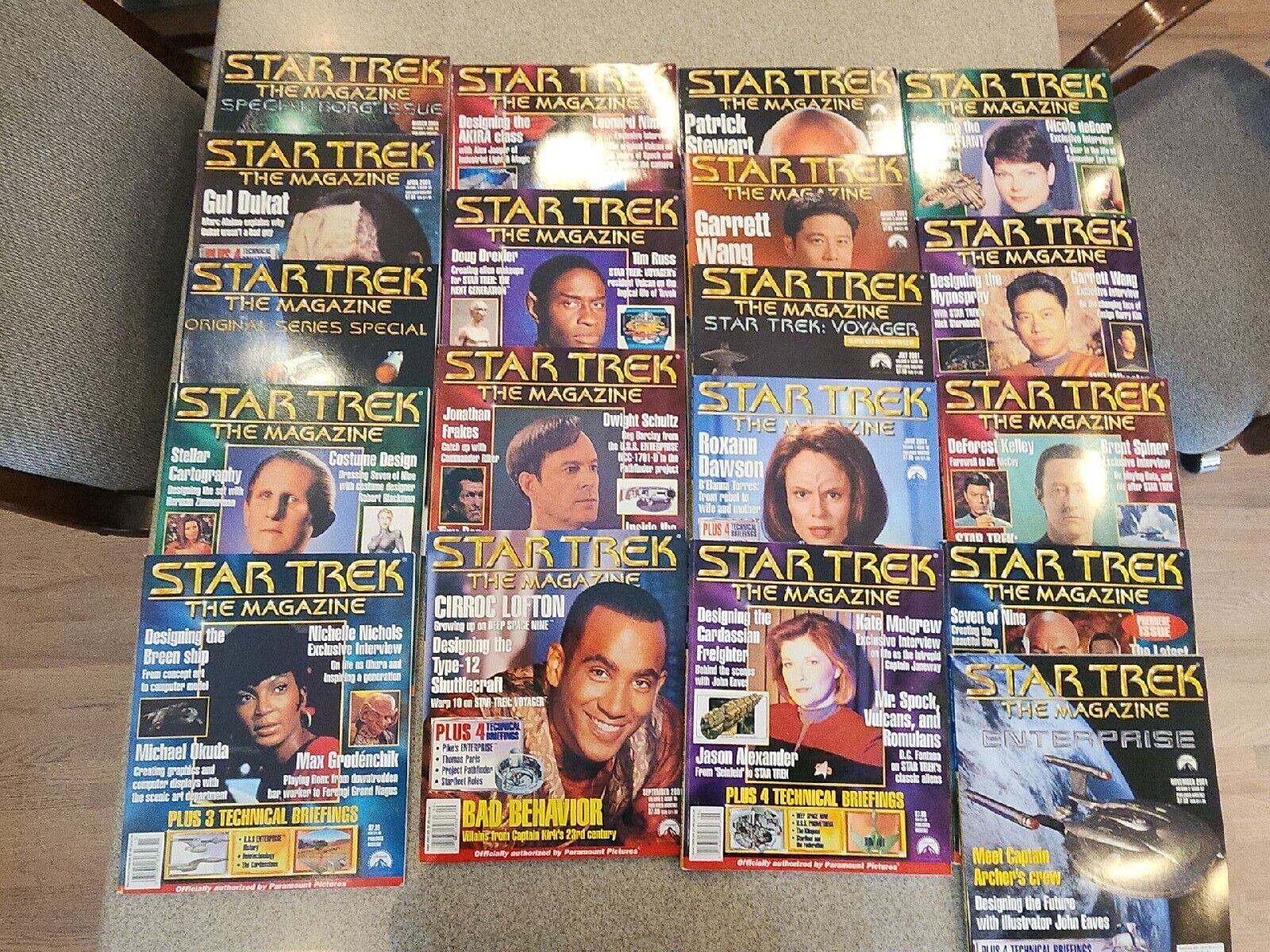 Lot of (19) 1999-2001 Star Trek The Magazine - Enterprise, Nimoy, Voyager 