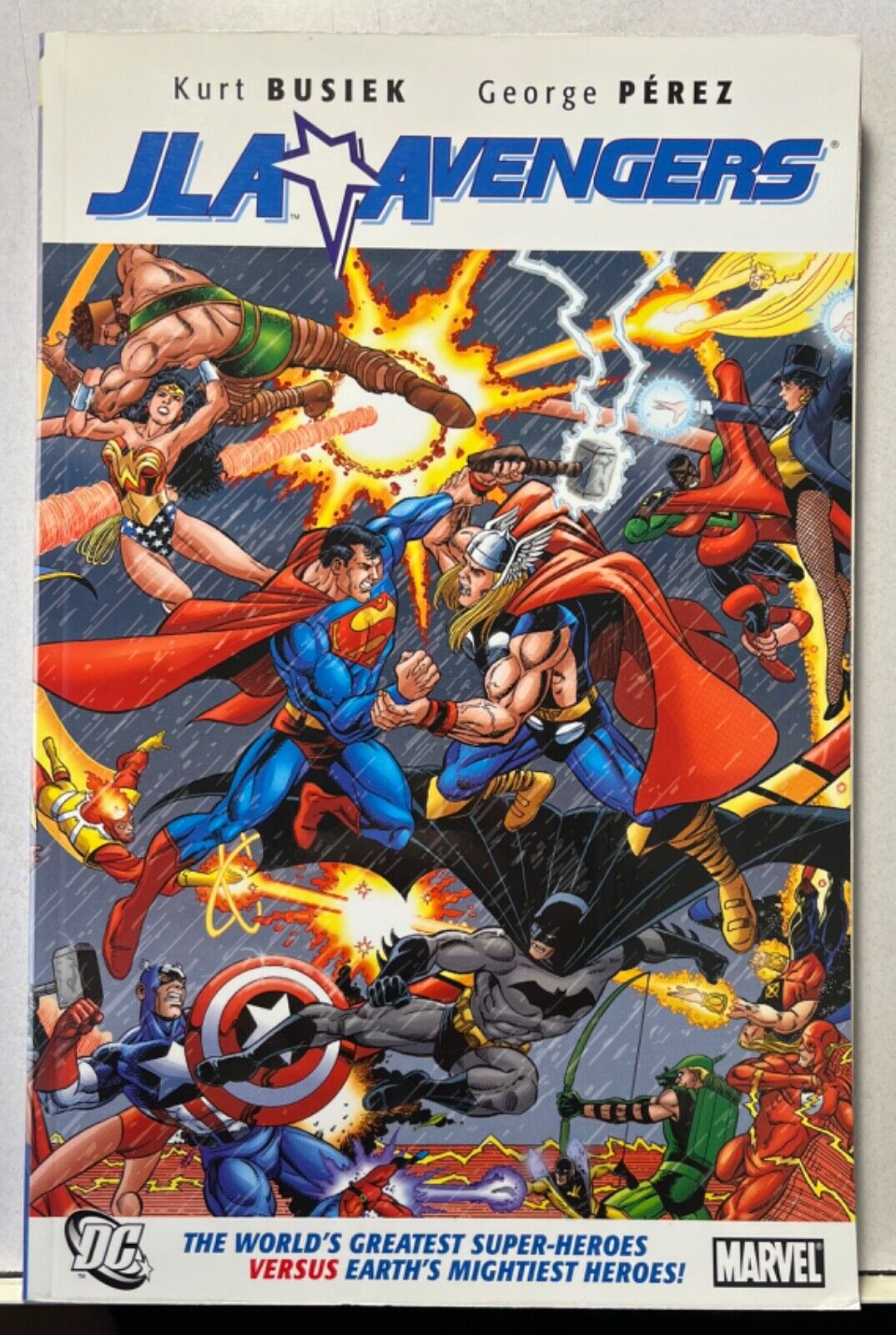 JLA Avengers TPB Kurt Busiek George Perez Marvel DC Batman Cap Superman Thor 200