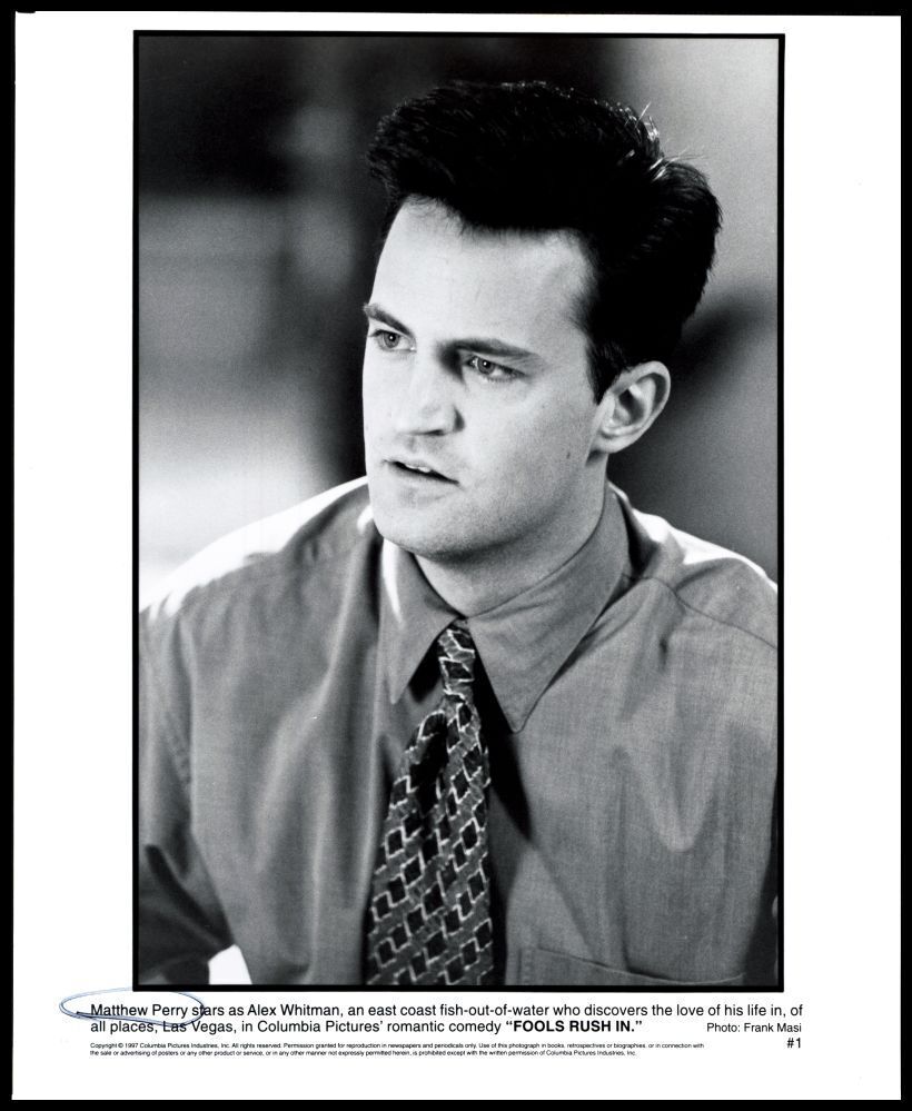 1997 MATTHEW PERRY On FOOLS RUSH IN Vintage Original Photo FRIENDS