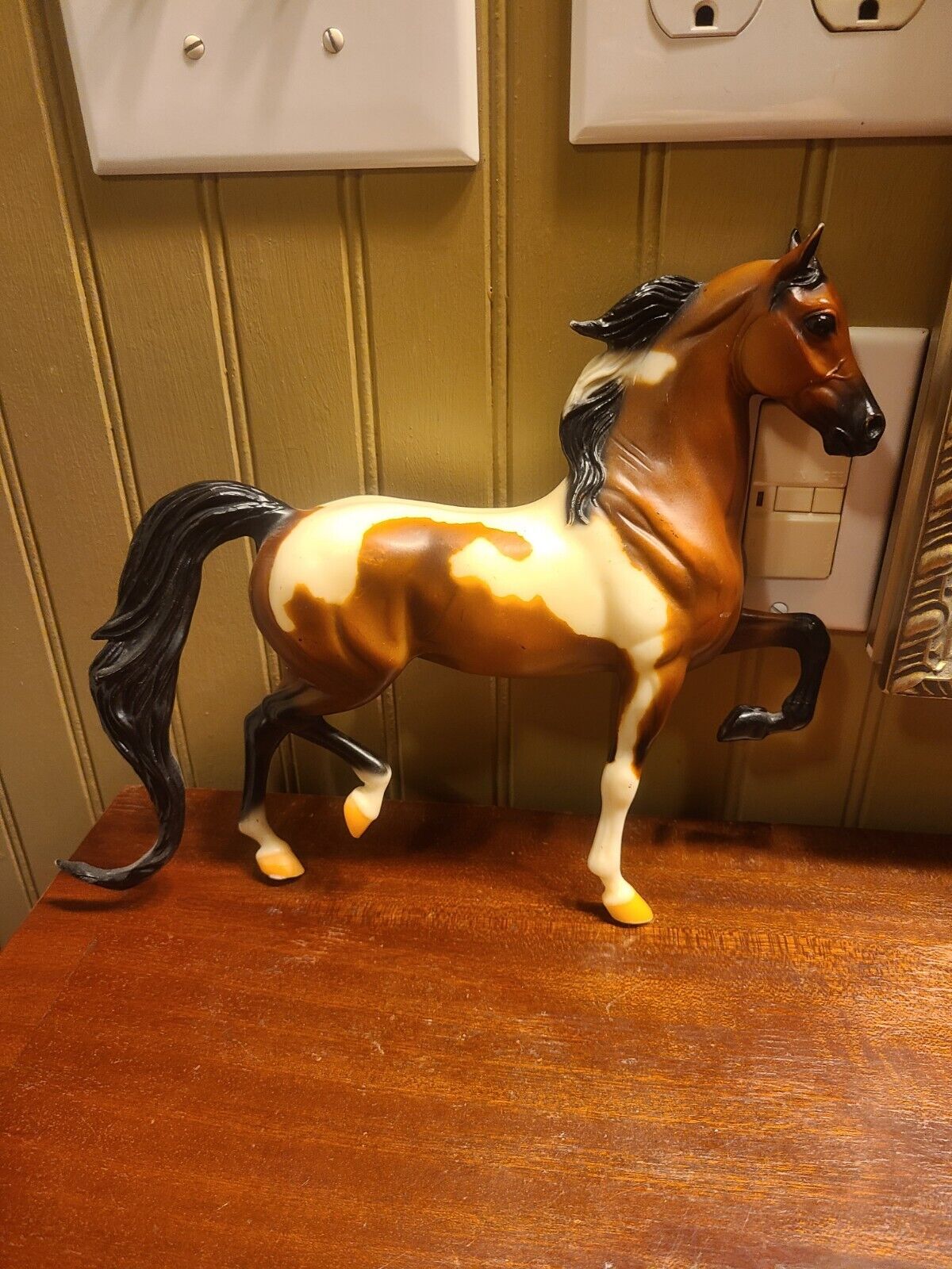Breyer Traditional Rejoice National Show Horse