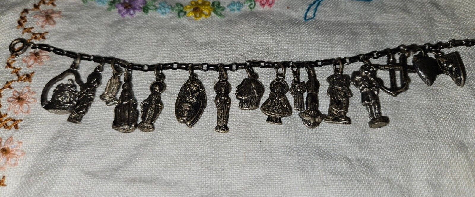Vtg Silver Religious Catholic Charm Bracelet Saints