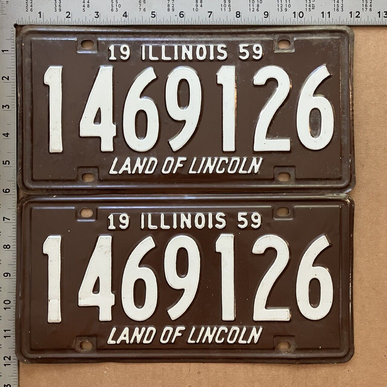 Illinois 1959 license plate pair 1 469 126 YOM DMV clear CHOICE CONDITION 8595