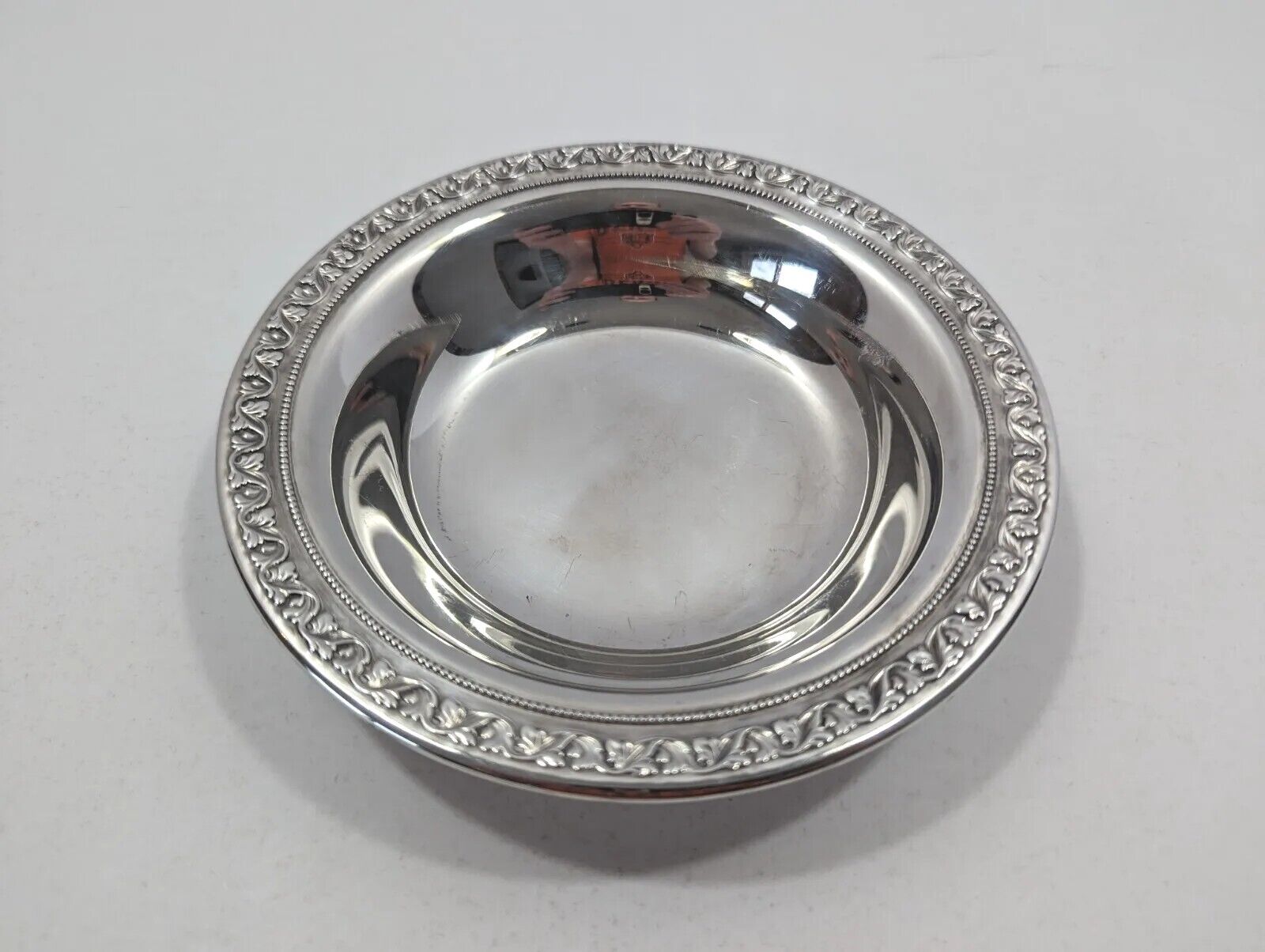 Vintage Lunt Silver Plated Bowl 6\