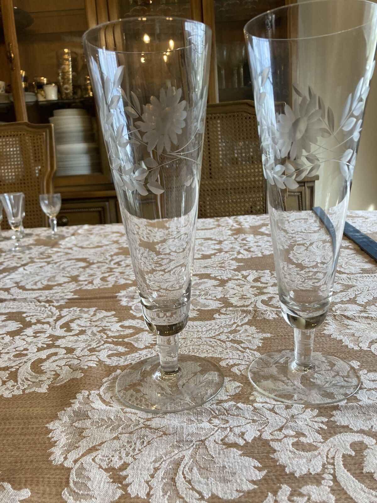 2 Vintage Etched Glass Pilsner Beer Glasses Floral Barware Cocktail