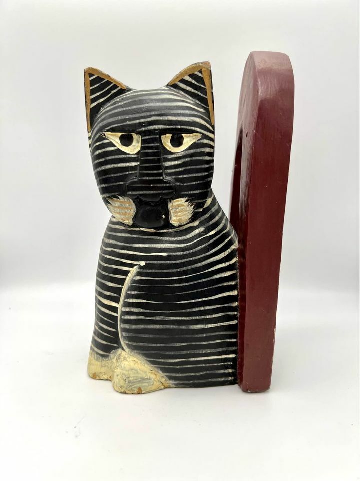 Wood Striped Cat Bookend (Single) Carved Folk Primitive Grumpy
