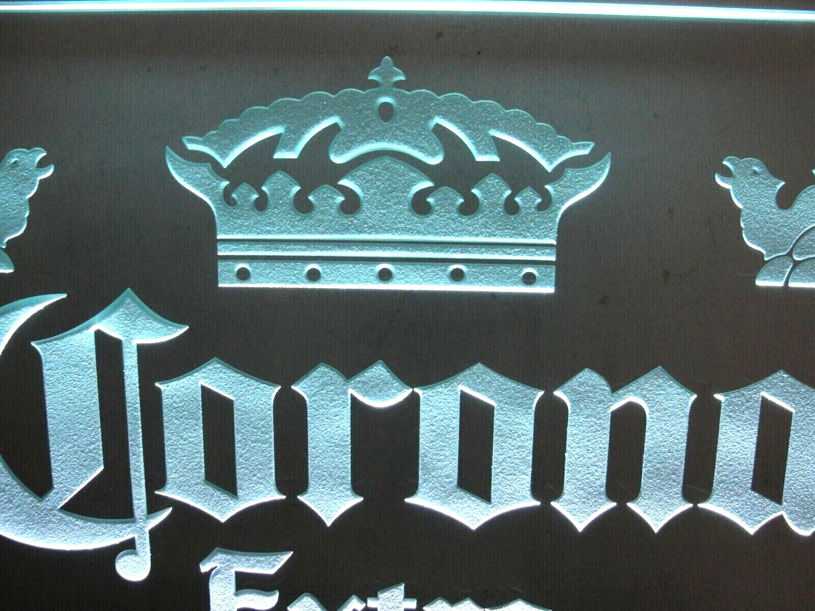 CORONA EXTRA BEER LIGHTED BACK BAR SIGN ETCHED PLATE GLASS WOOD BASE NIB 12x16