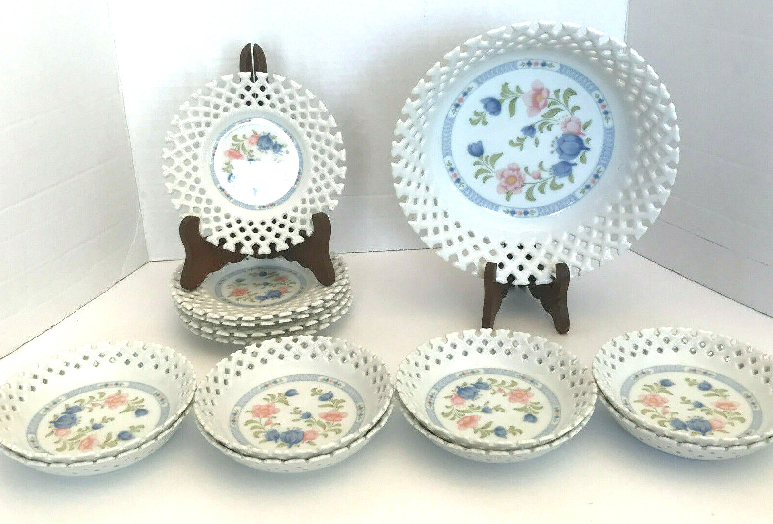 Keito Marianne 14 Pieces Inglaze China White Porcelain Made In Japan Vintage