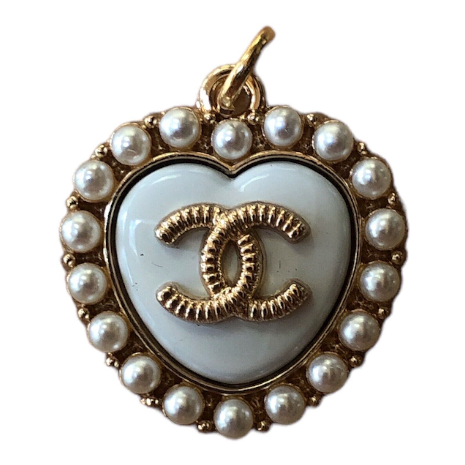 Chanel Heart Pendant Metal Gold White Pearl Zipper Pull 22MM